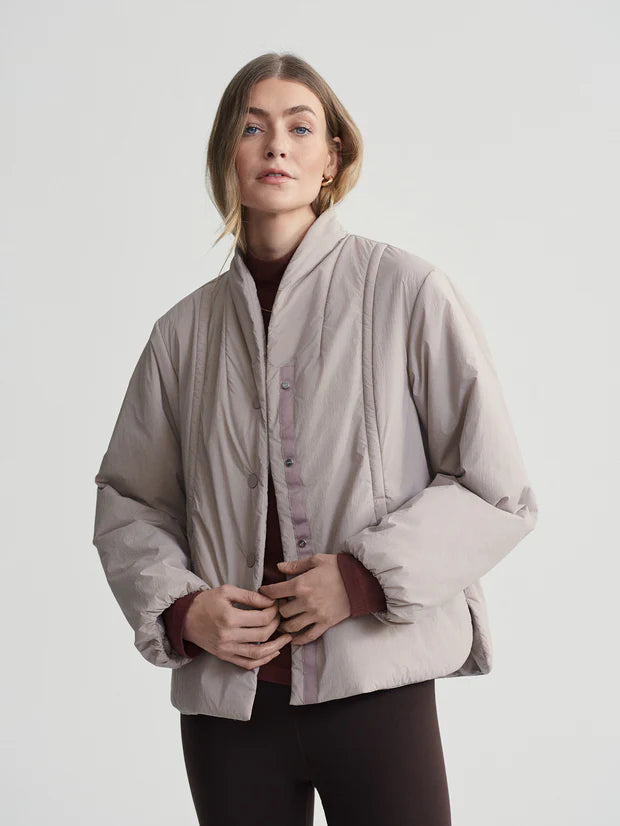 Tilley Light Padded Jacket in Etherea