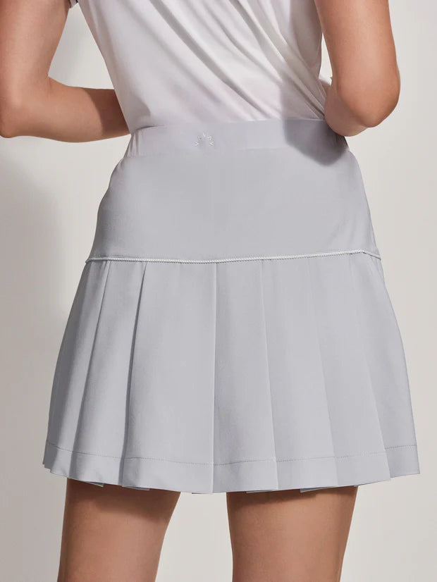 Avan High Rise Skort 15.5"