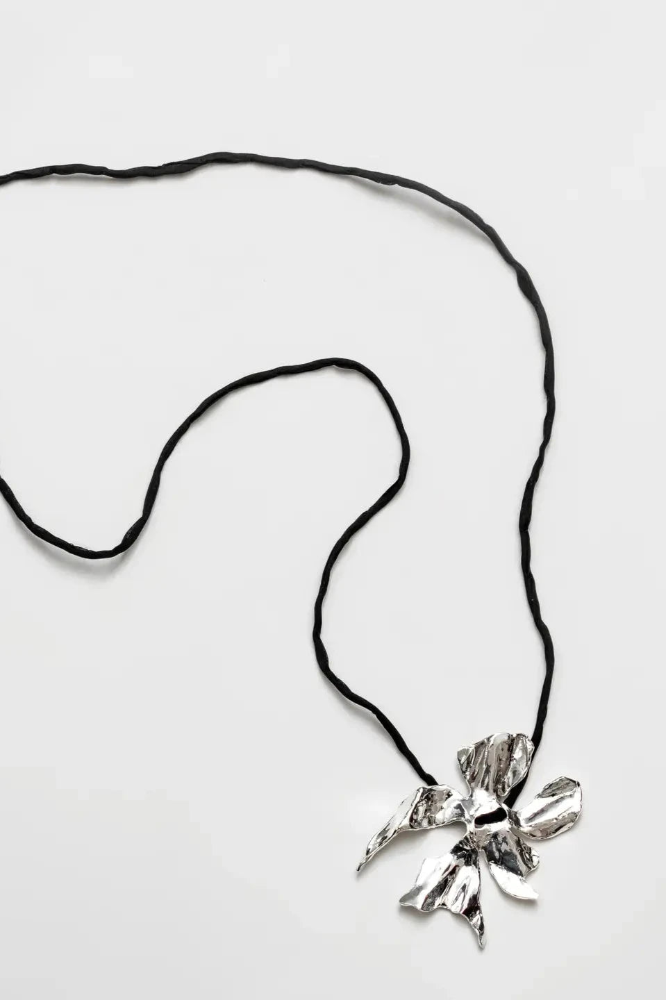 Flower Cord Necklace in Black