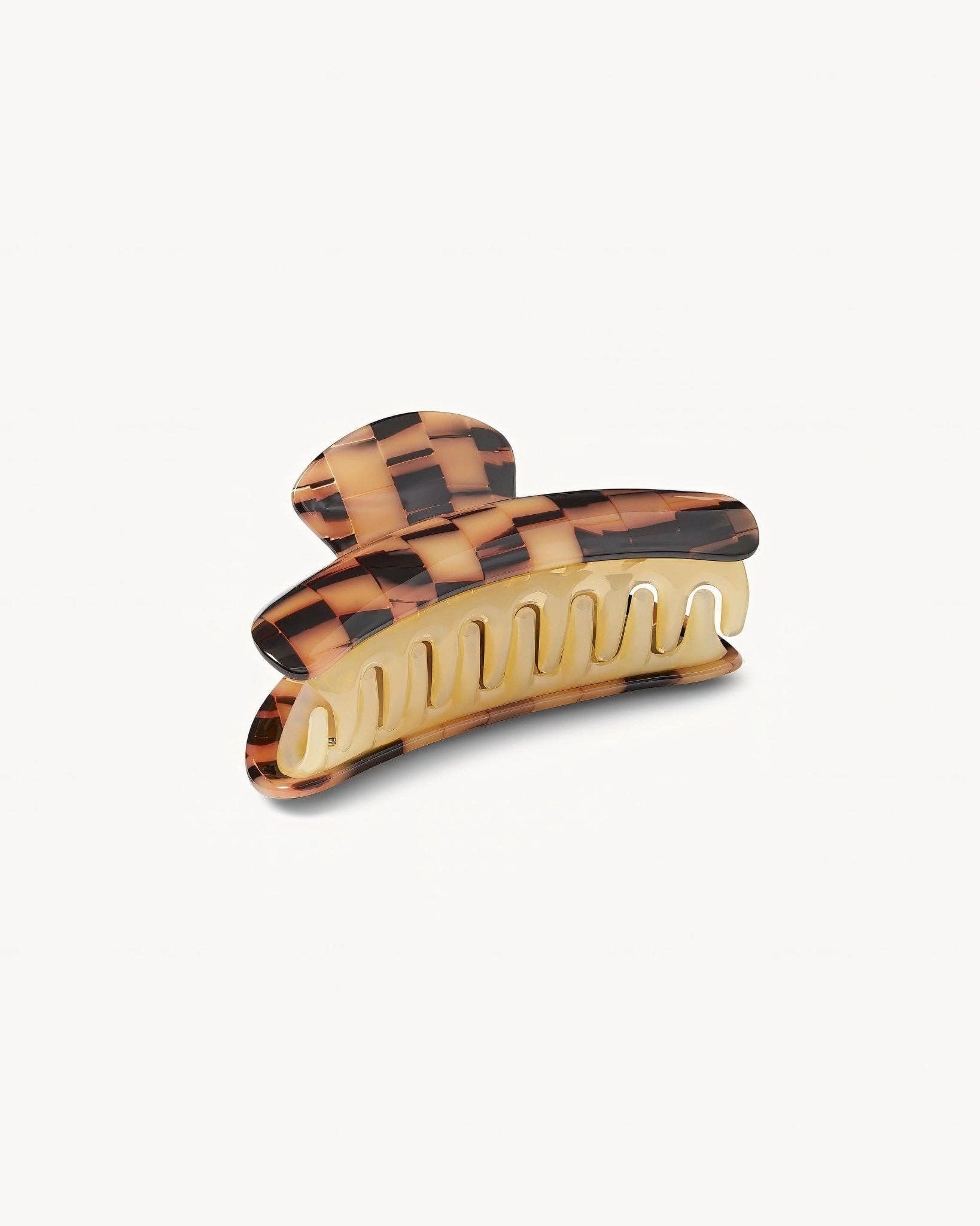 Grande Heirloom Claw in Blonde Checker