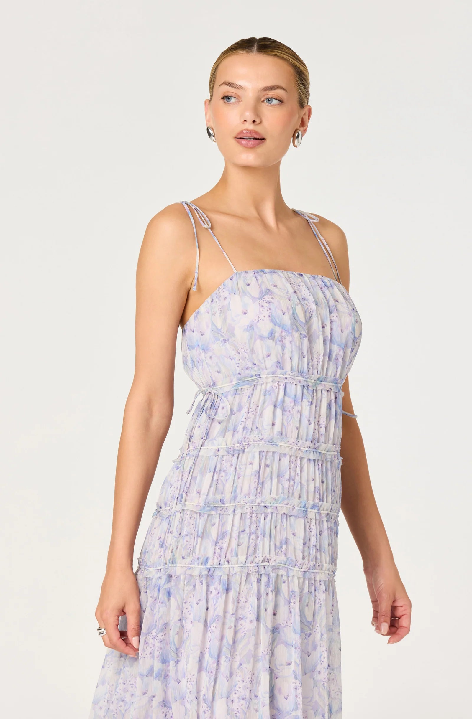 Keyleth Floral Tiered Bow Midi Dress | Lilac Floral