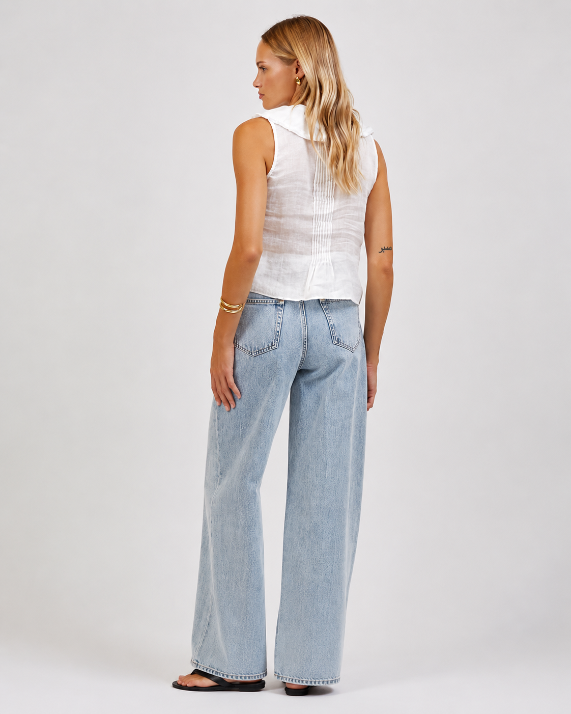 Linen Ruffle V Neck Sleeveless Top