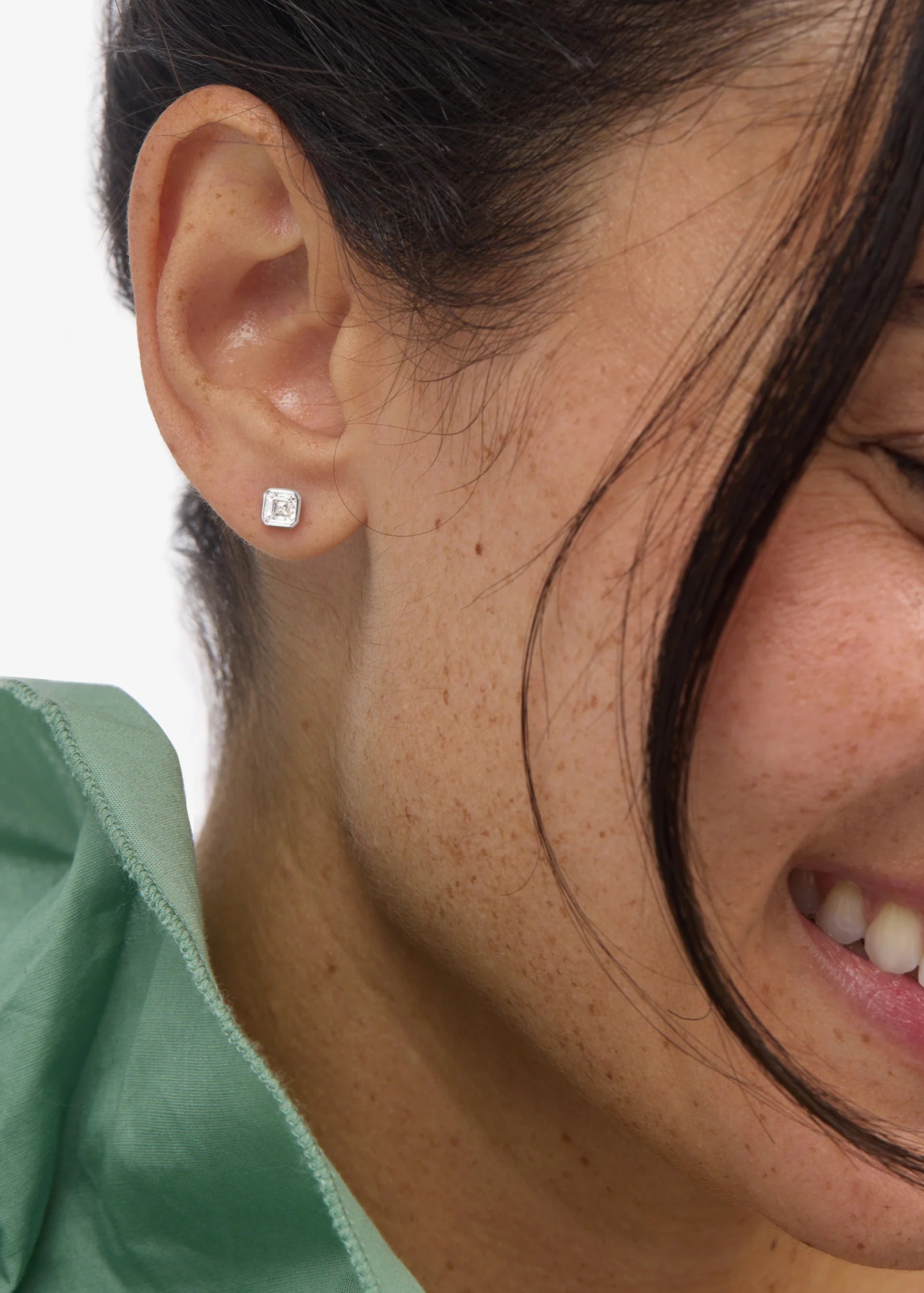 Duchess 4mm Bezel Studs | Silver
