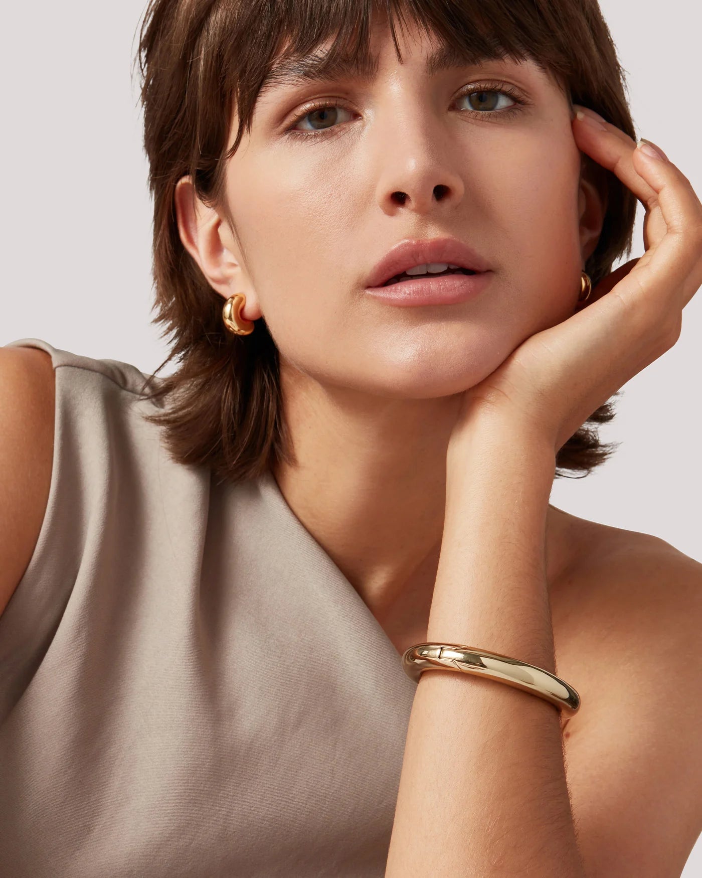 Gia Mega Bangle in Gold