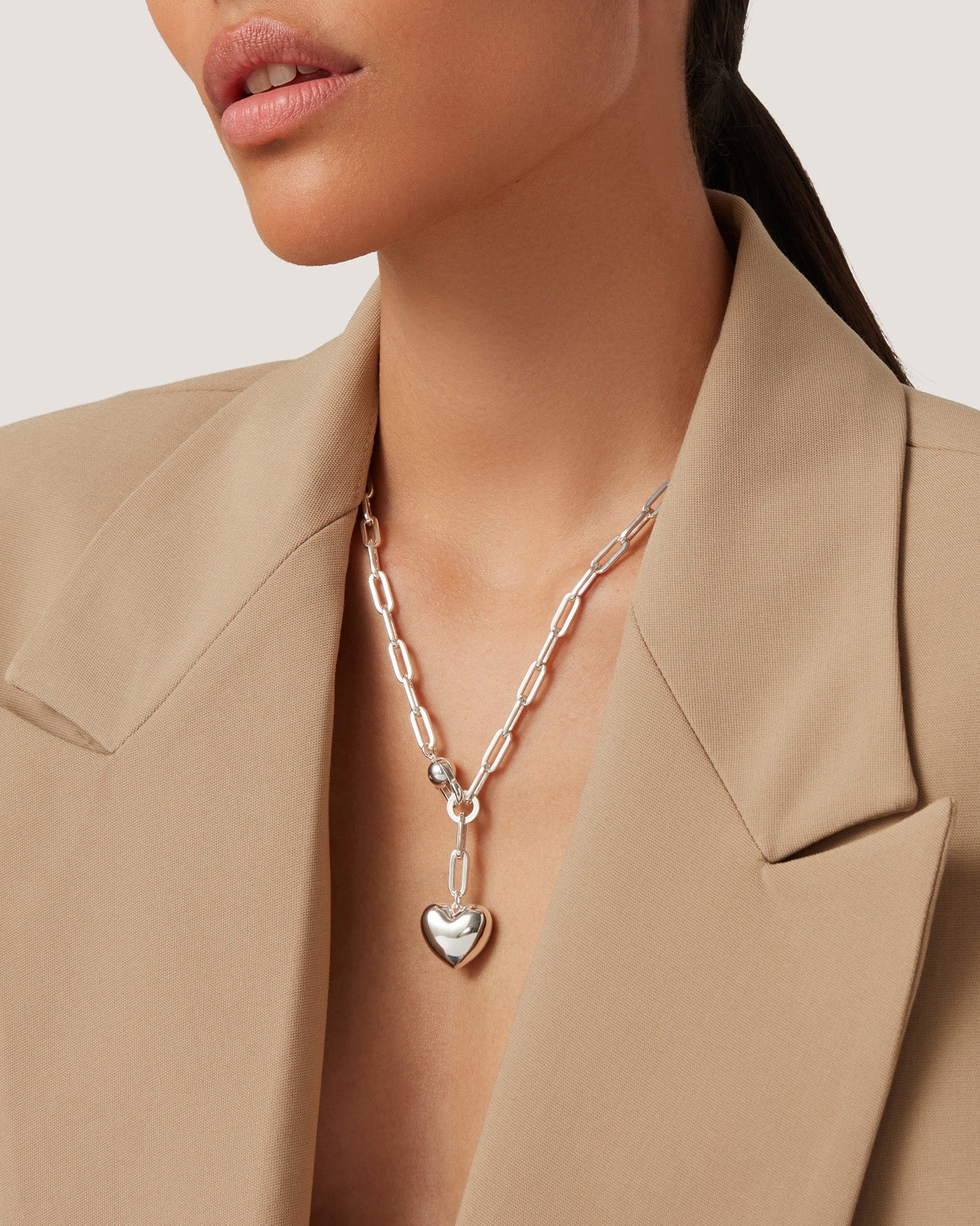 Puffy Heart Chain in Silver
