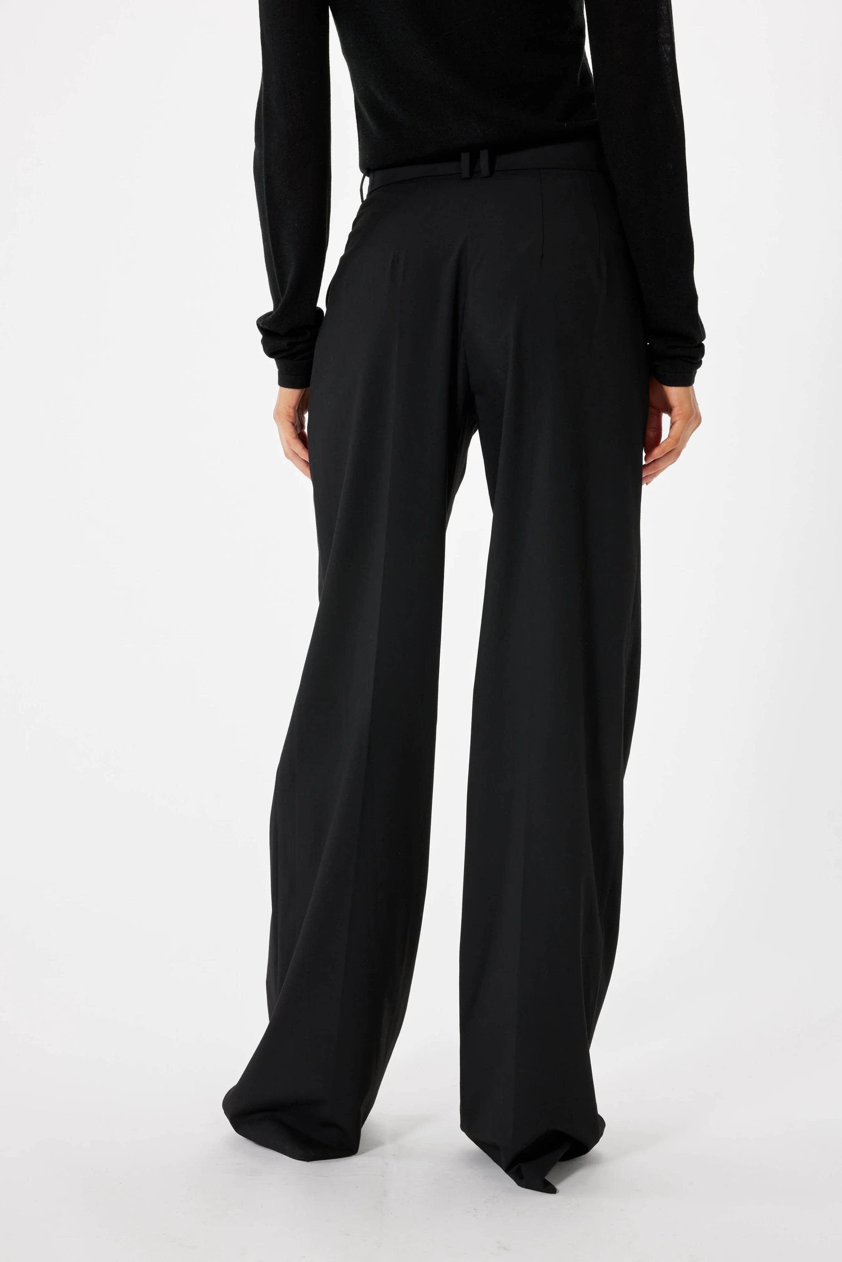 Classic Trouser in Black