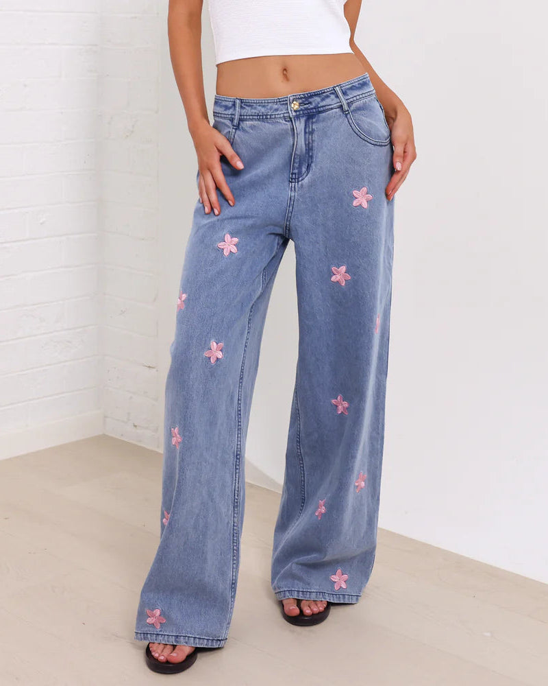 Straight Leg Embroidered Jean | Blossom Sky