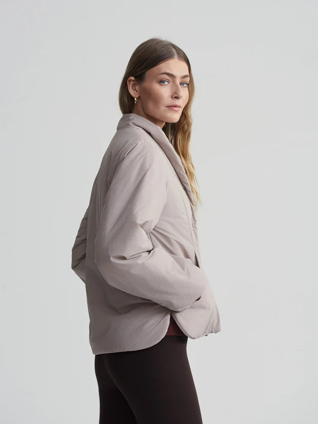 Tilley Light Padded Jacket in Etherea