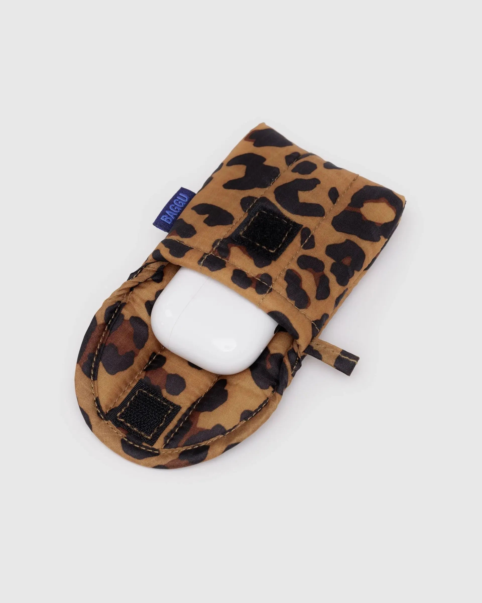 Puffy Earbuds Case | Leopard