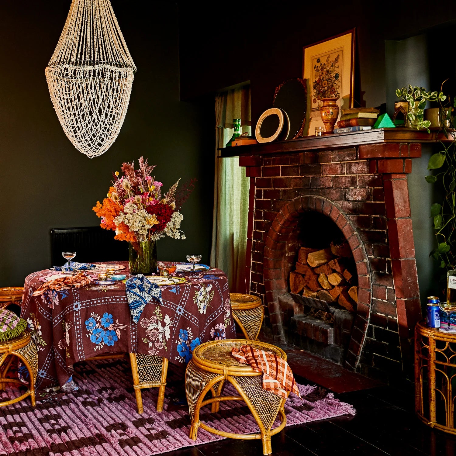Charita Table Cloth