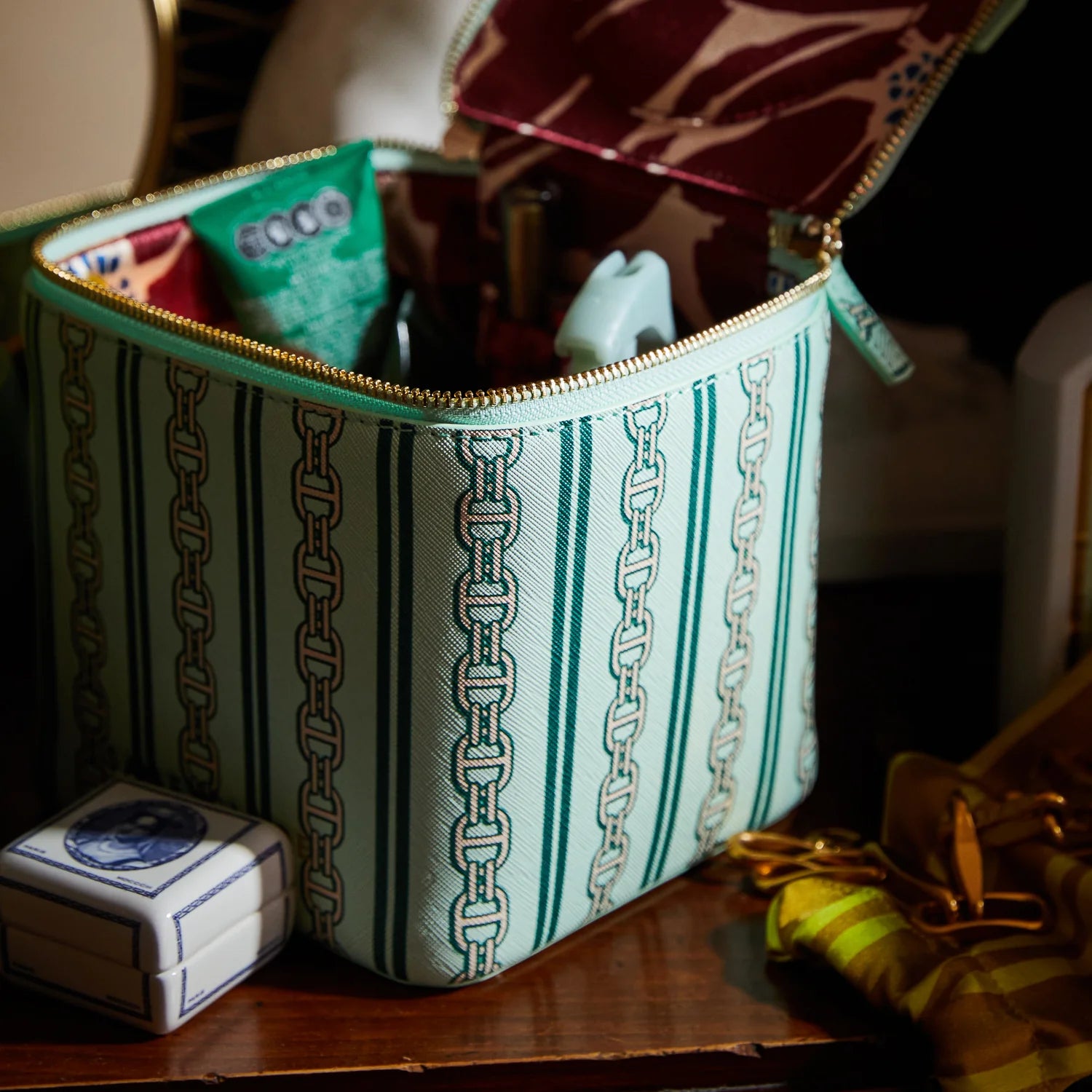 Acadia Cosmetic Case | Jade