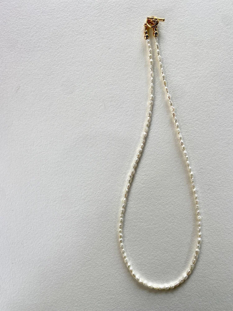 Rice Pearl Necklace