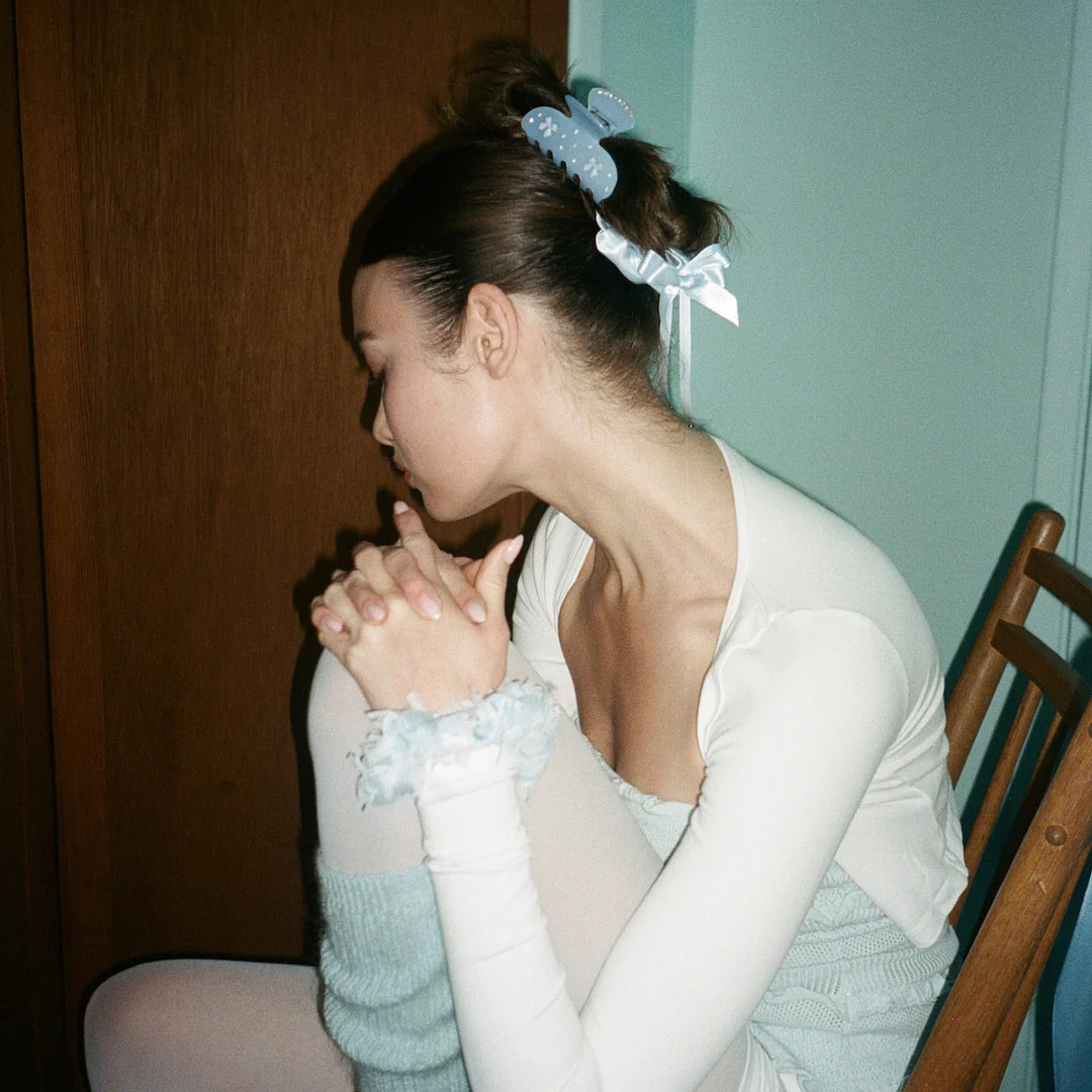 Sweetheart Claw Clip in Blue Ribbon