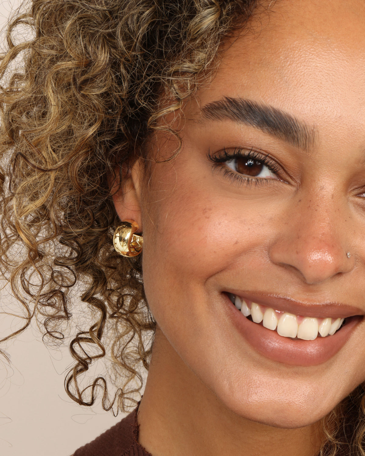 She’s So Smooth Baby Hoops