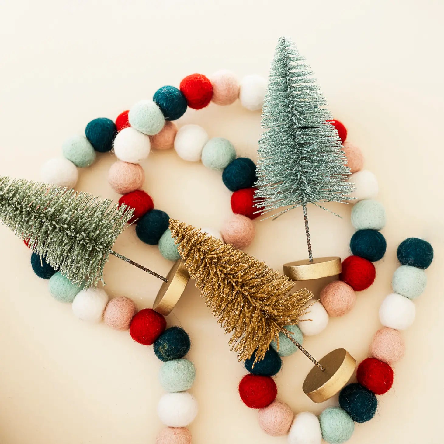 Falalala Wool Ball Garland