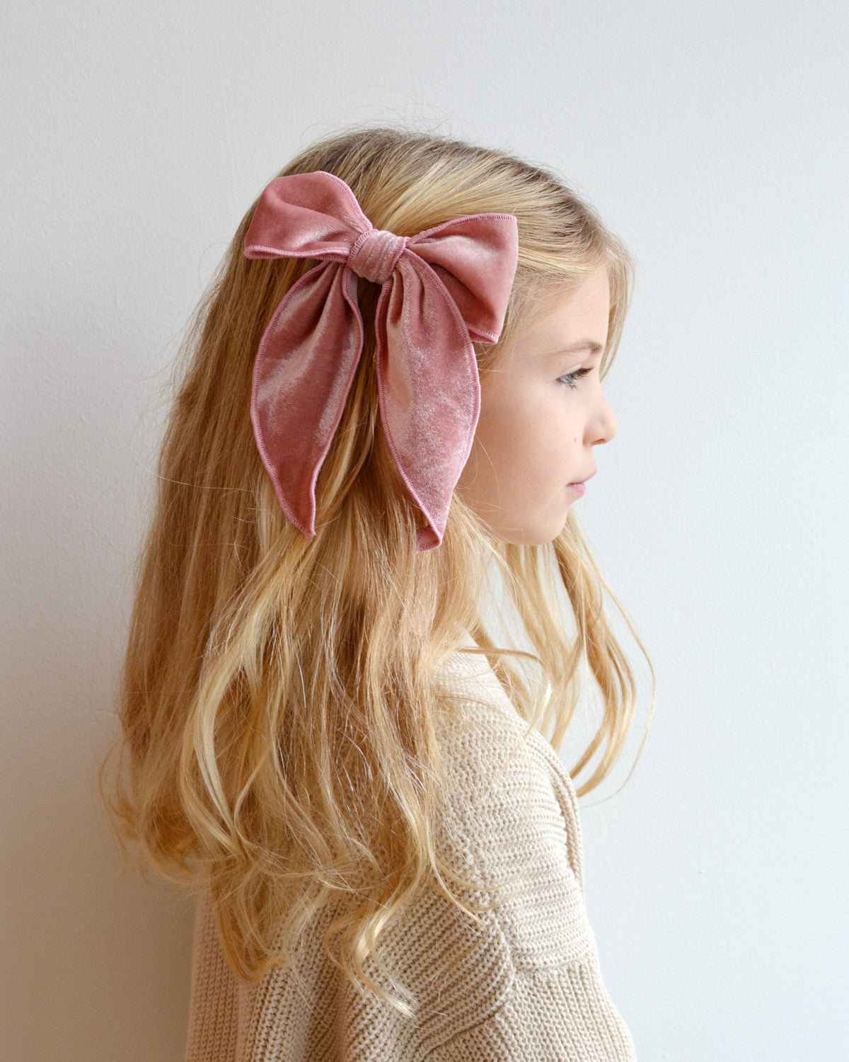 Clara Velvet Hair Bow