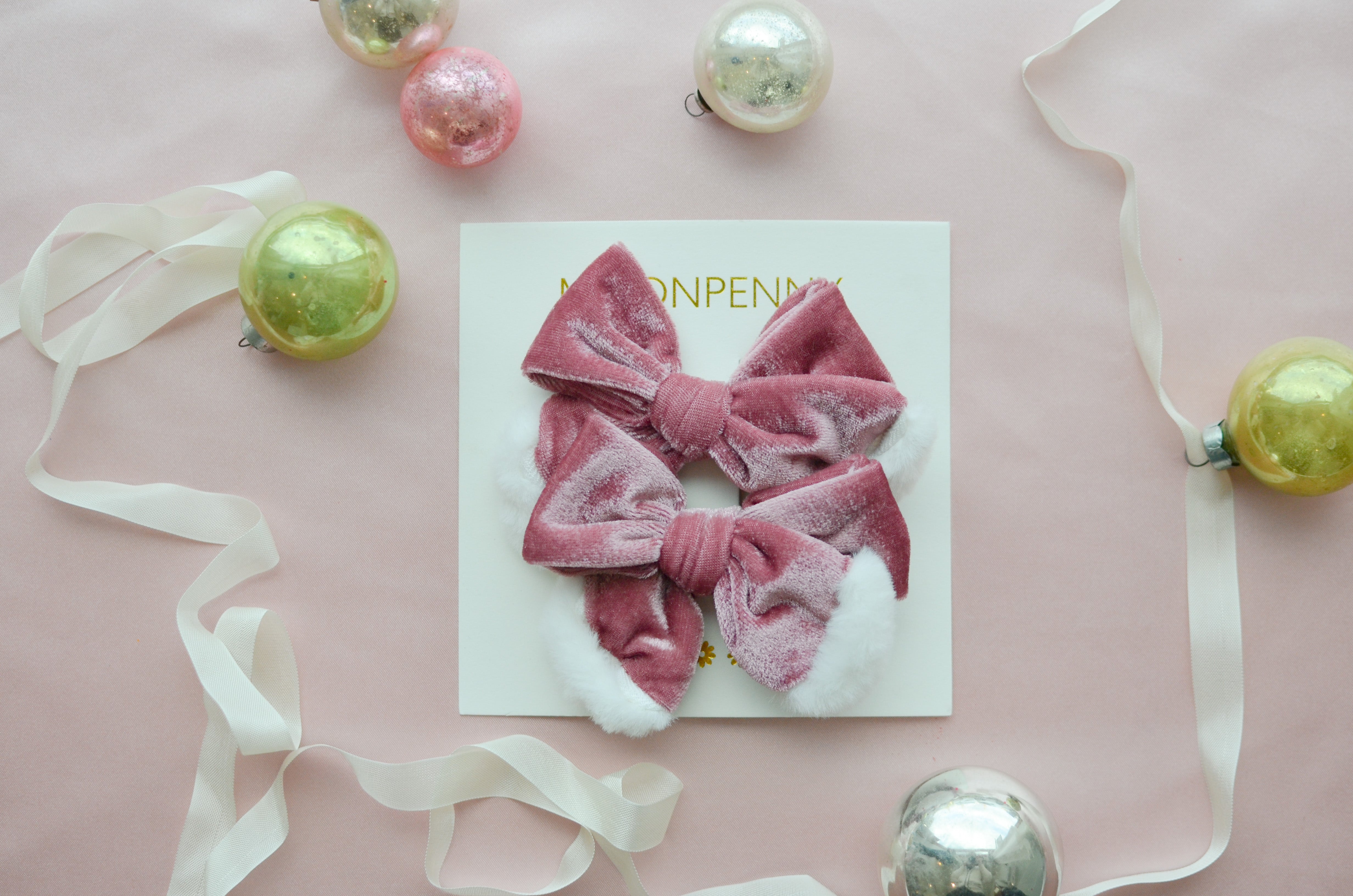 Merry Little Bow Set