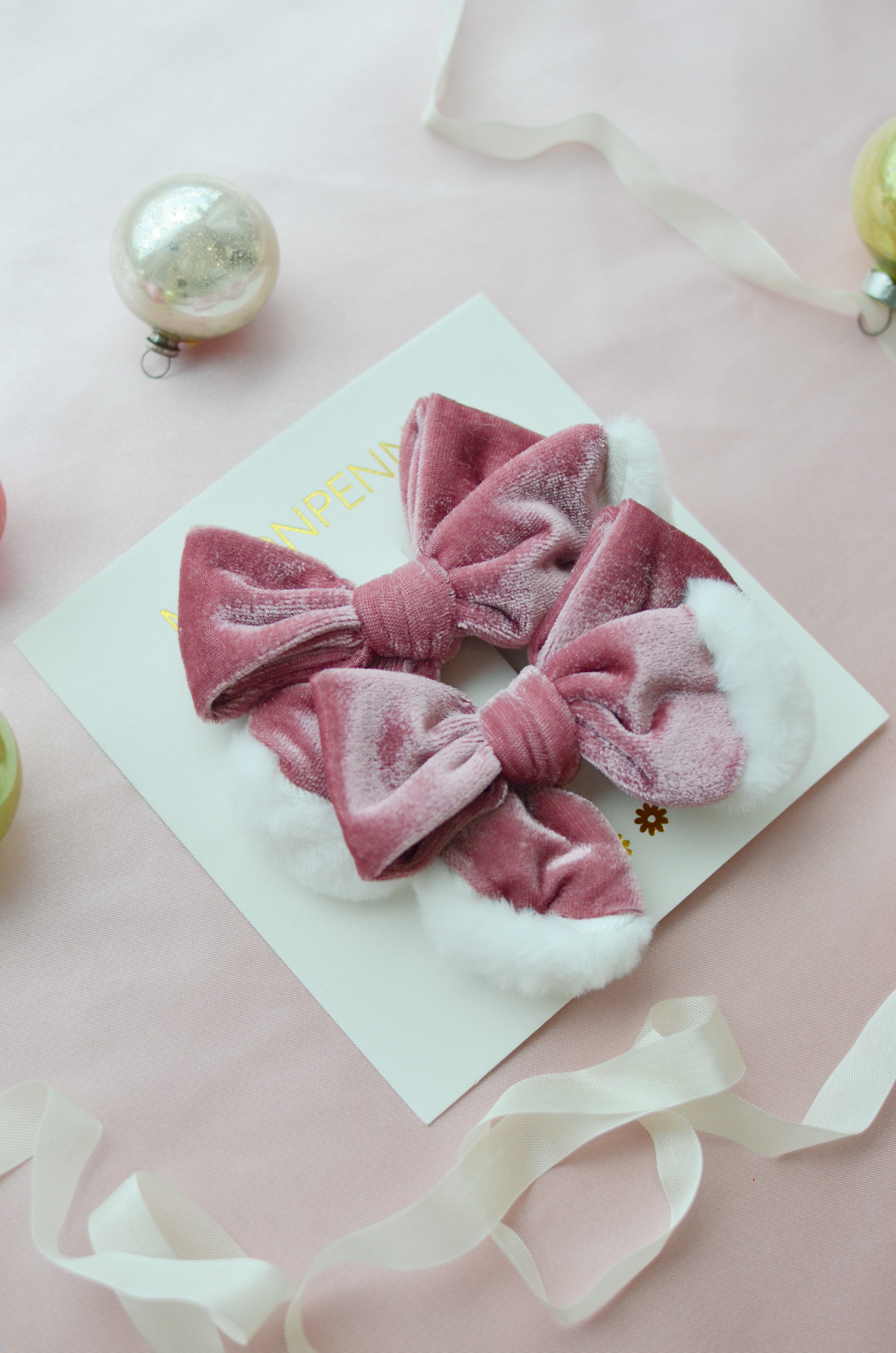 Merry Little Bow Set
