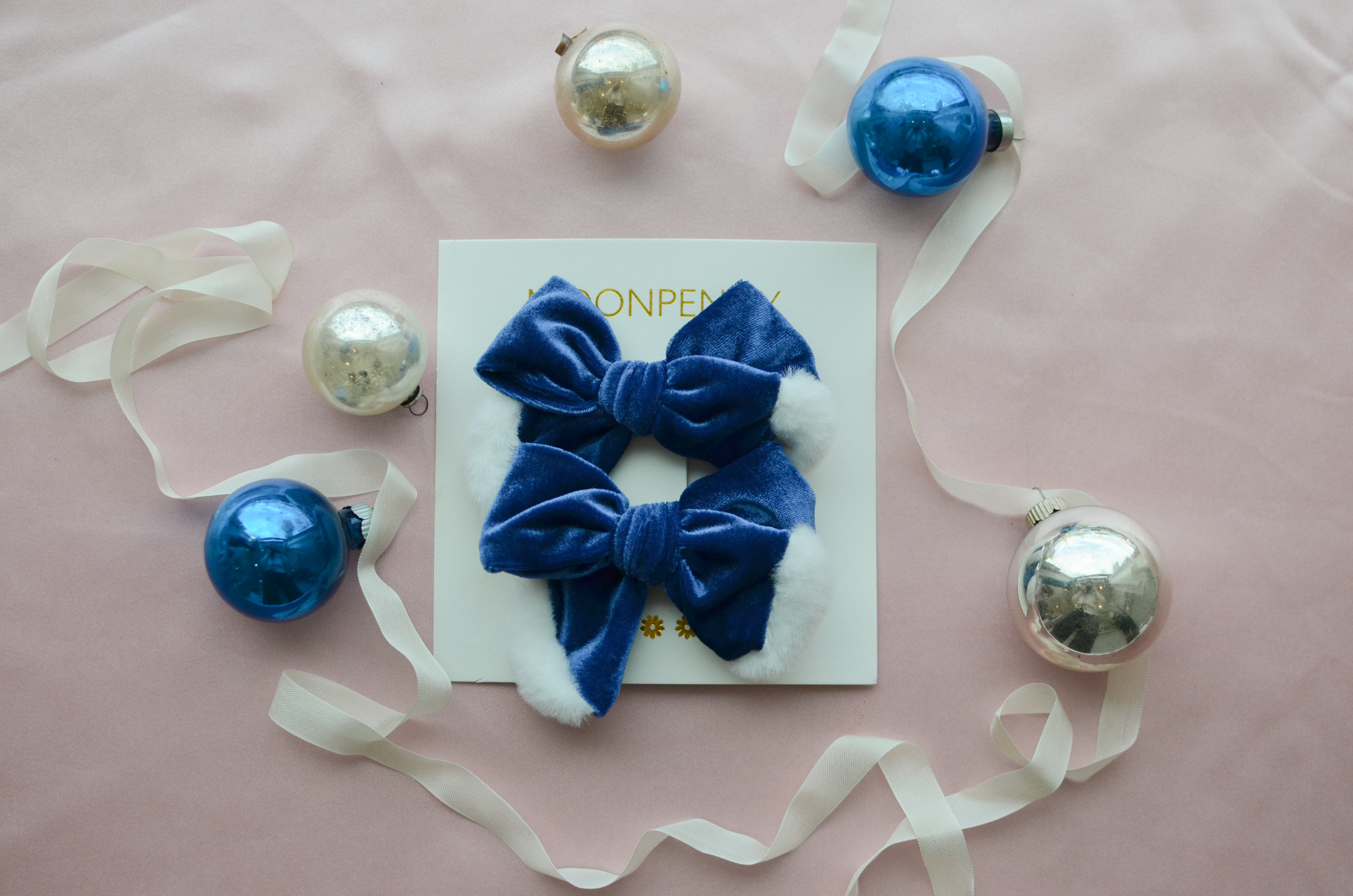Merry Little Bow Set