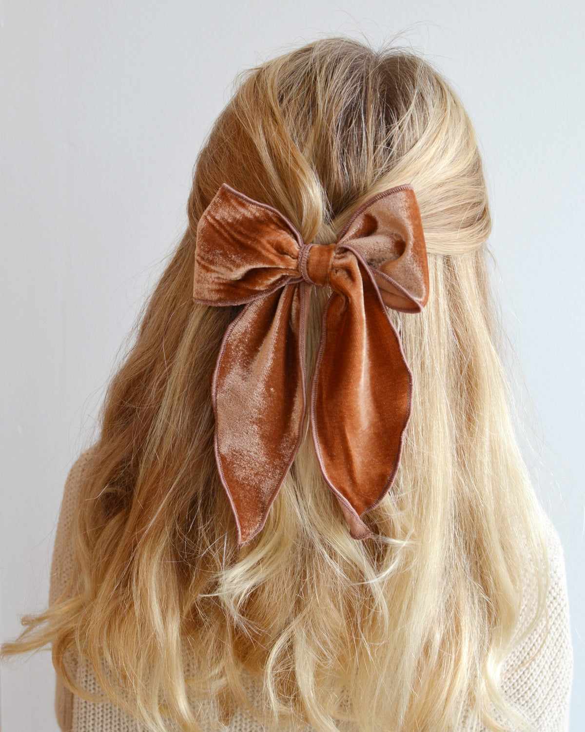 Clara Velvet Hair Bow