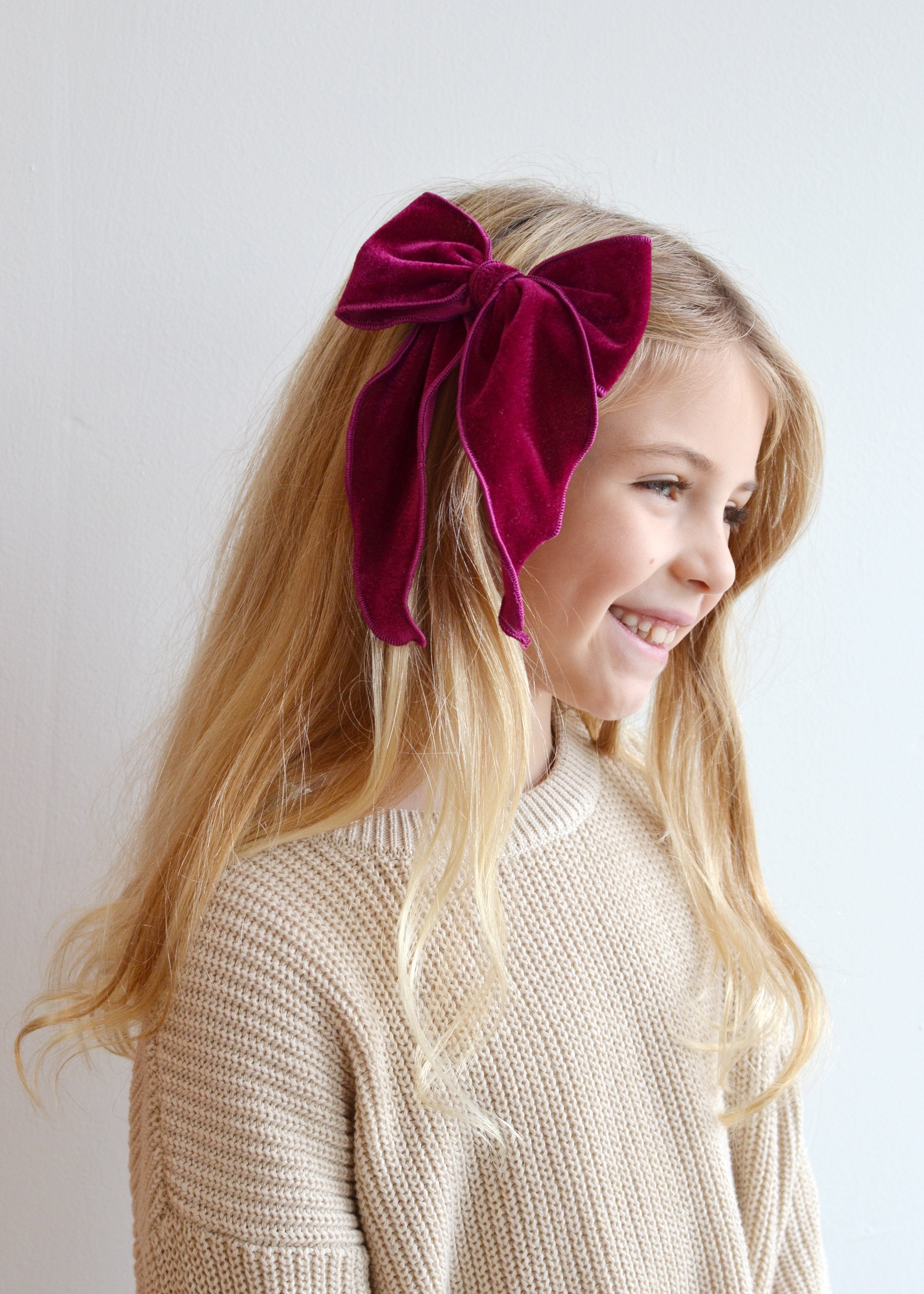 Clara Velvet Hair Bow