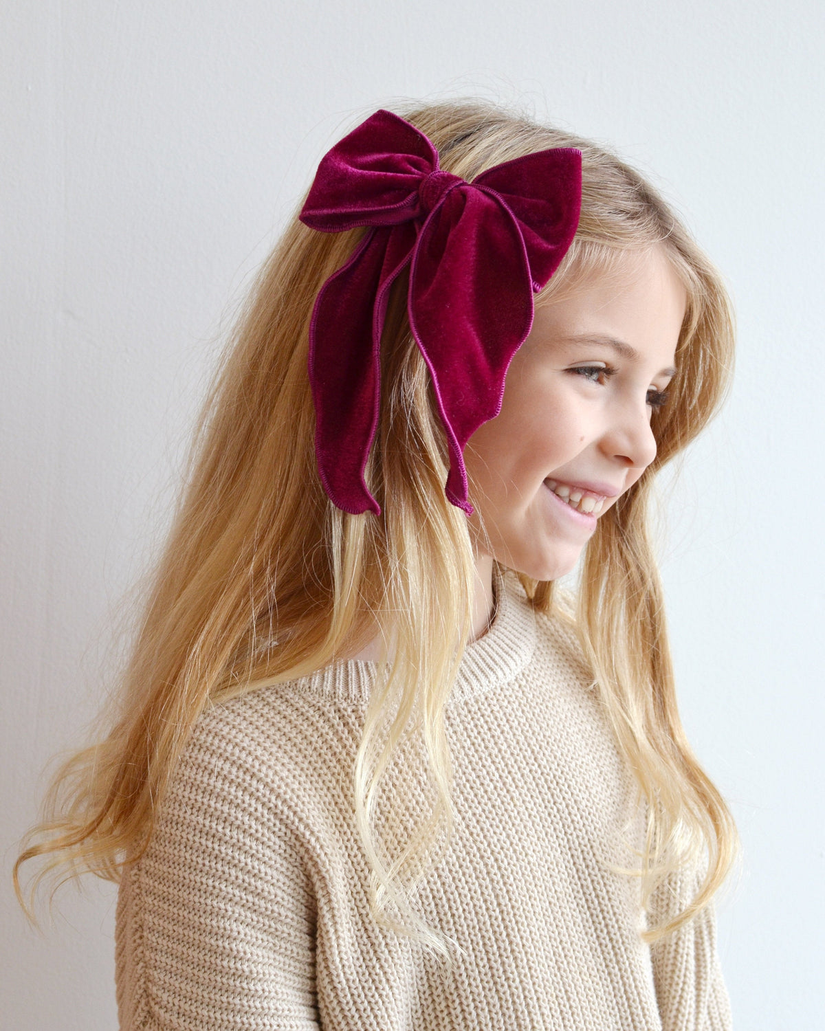 Clara Velvet Hair Bow