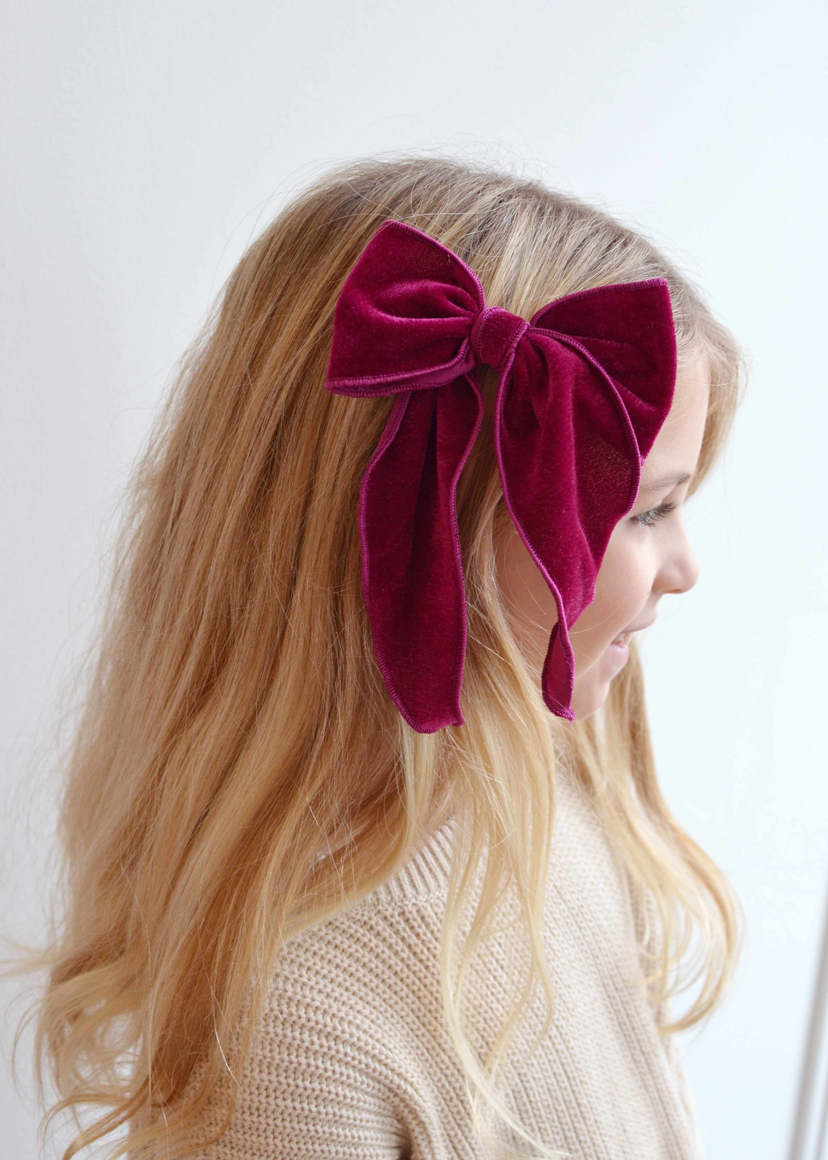 Clara Velvet Hair Bow
