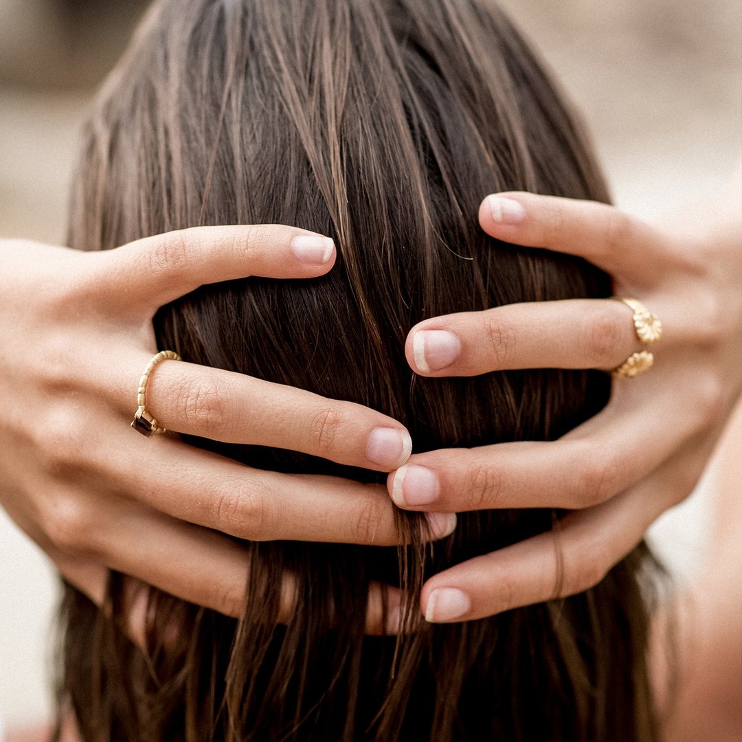 Isabel Ring | Black Sapphire & Gold