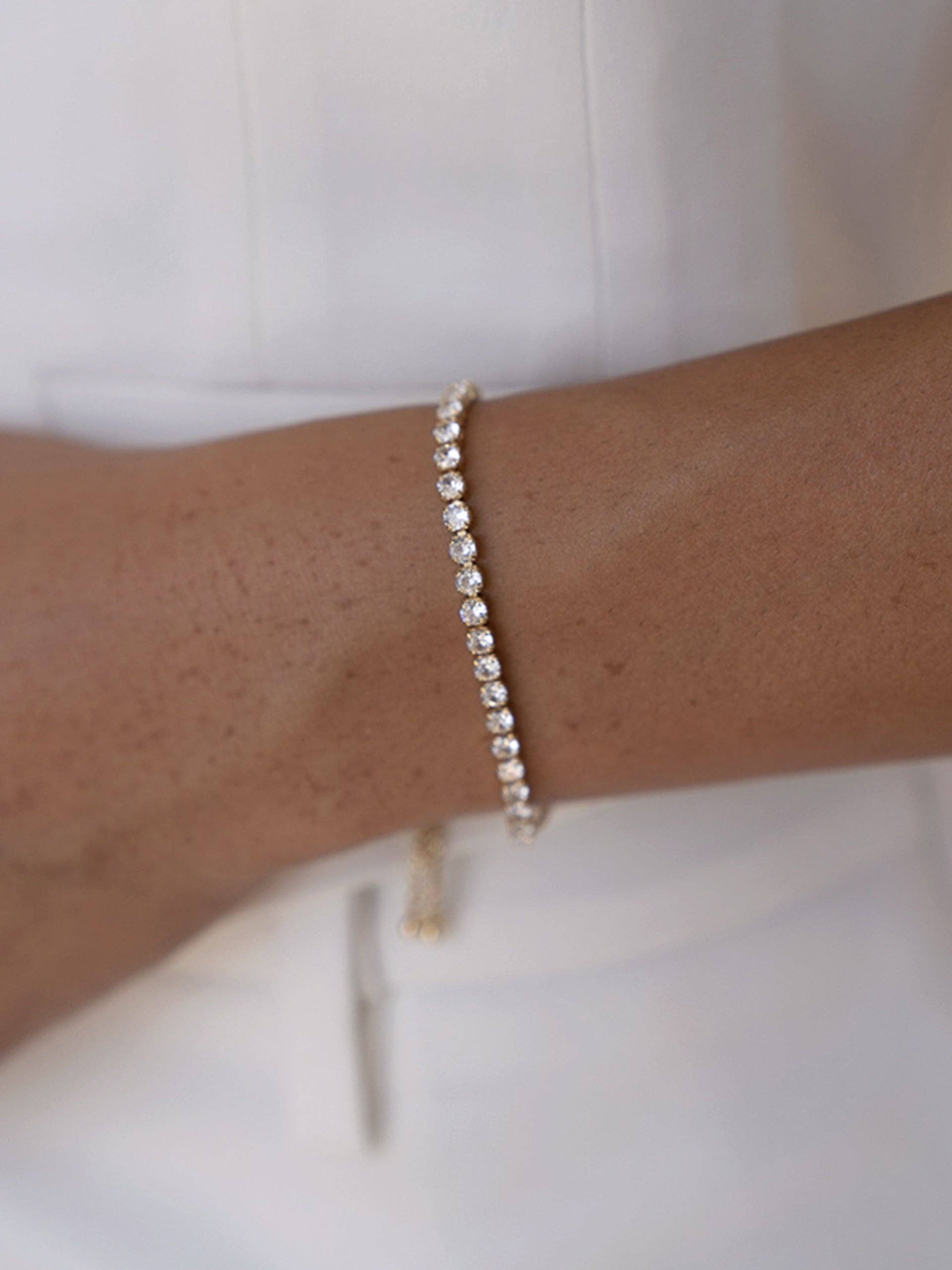 Adjustable Dainty Crystal Bracelet