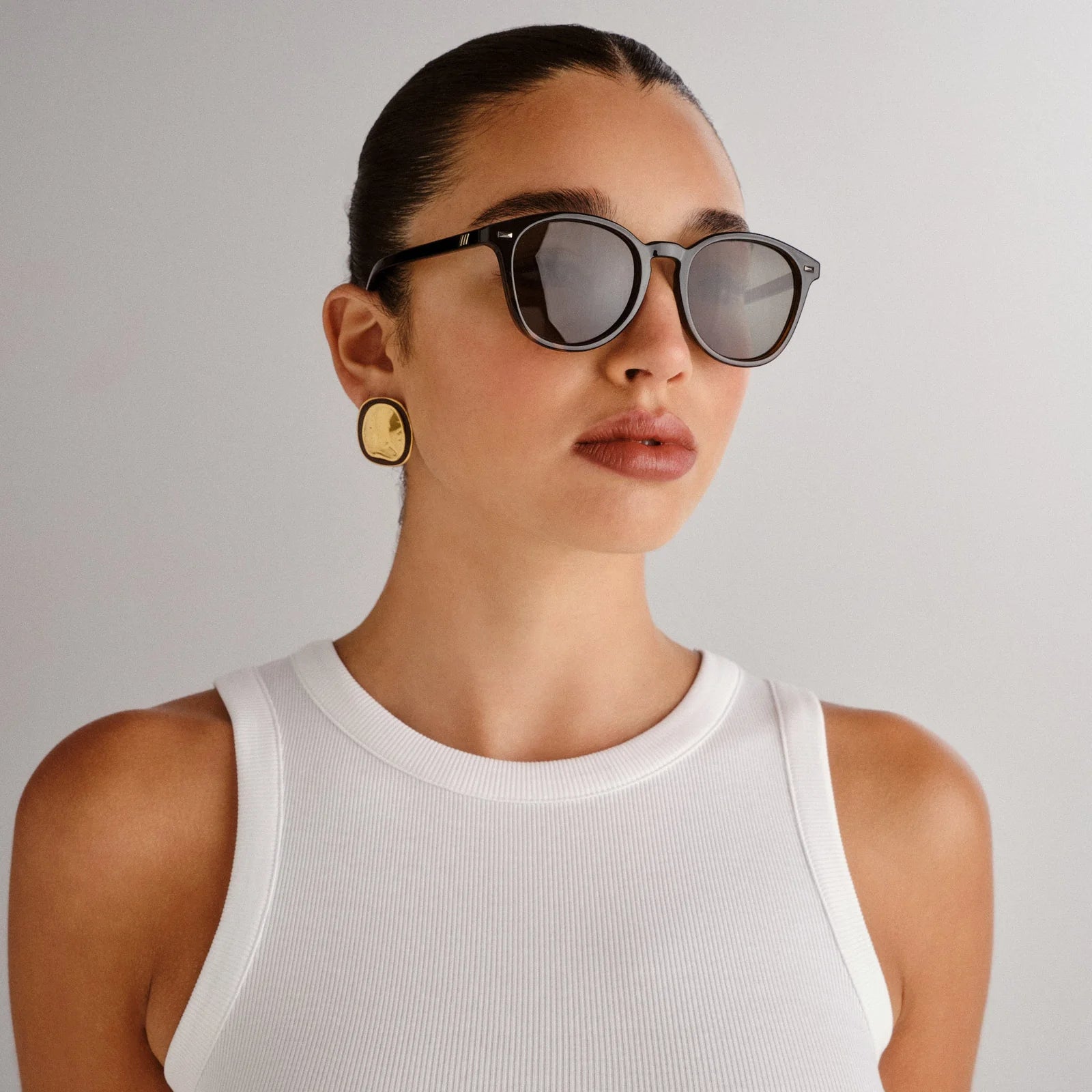 Bandwagon Sunglasses | Black Tort
