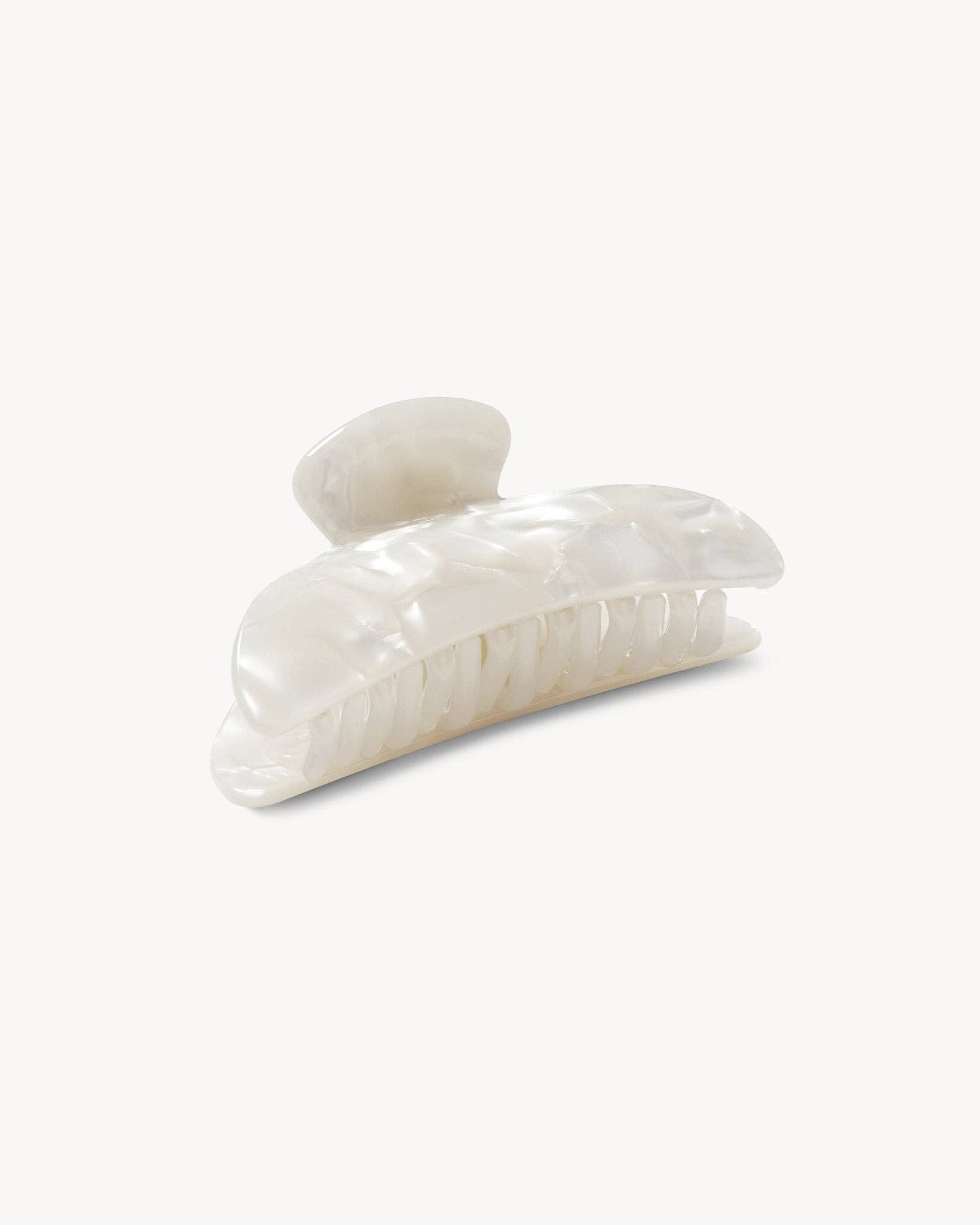 Midi Heirloom Claw in White Shell