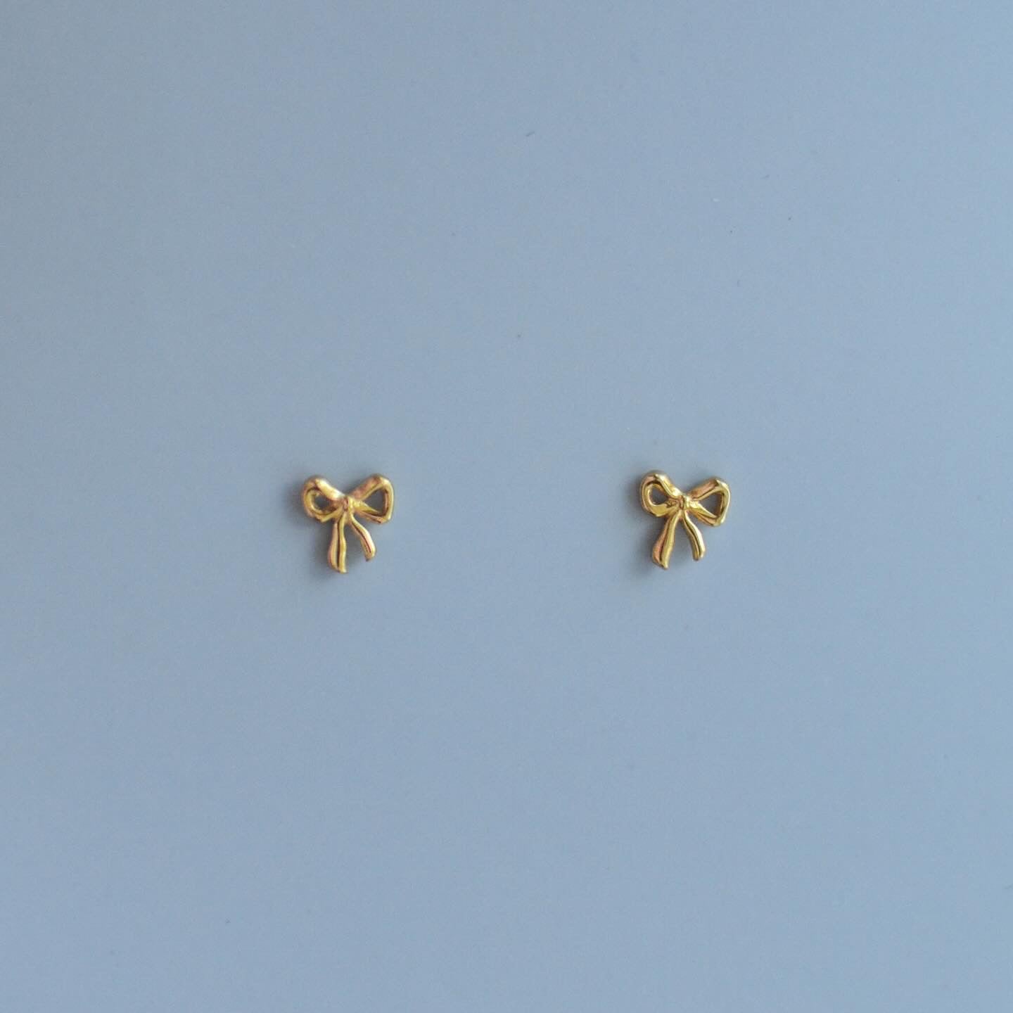 Tiny Bow Studs | 18K Gold