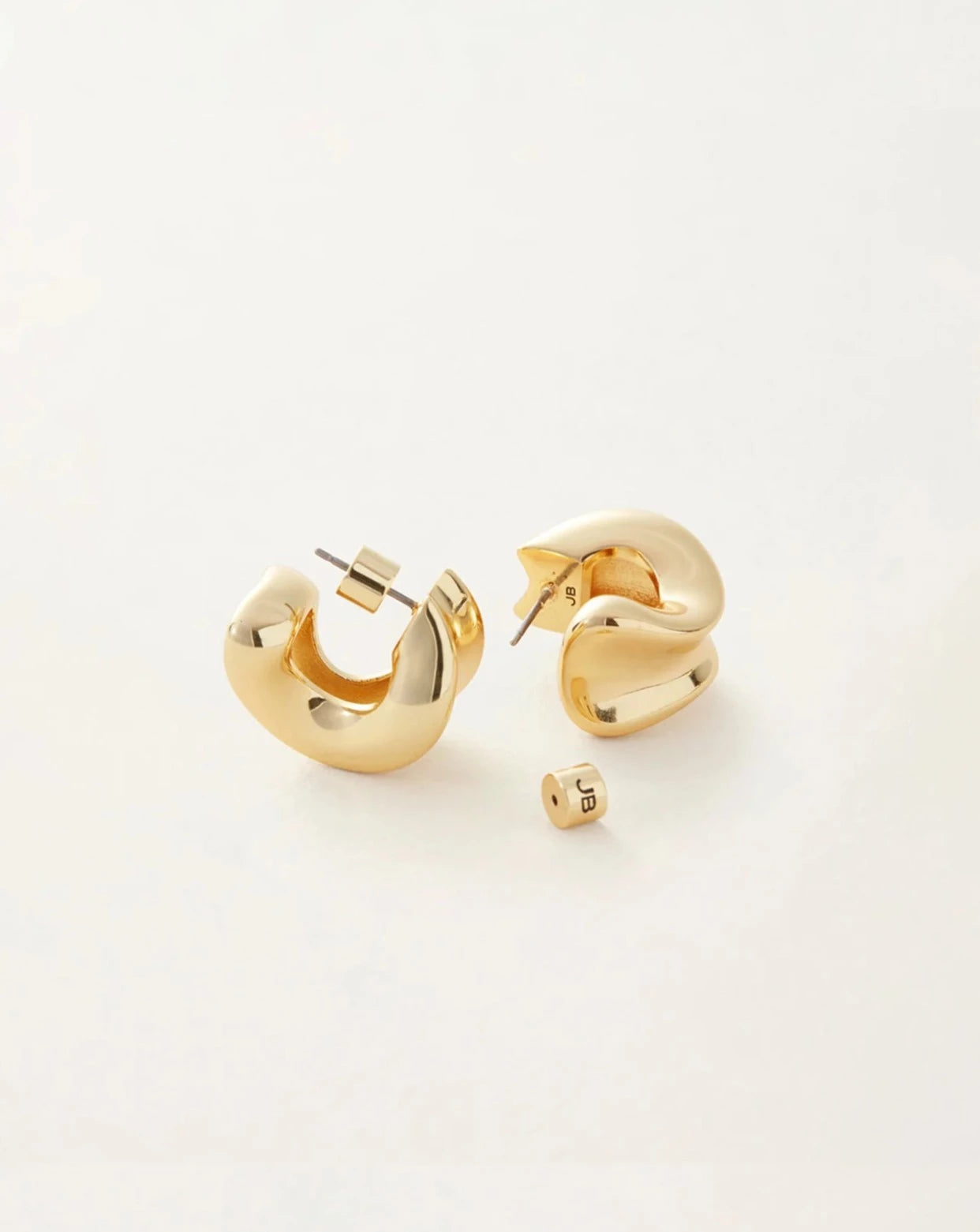 Chunky Doune Hoops in Gold
