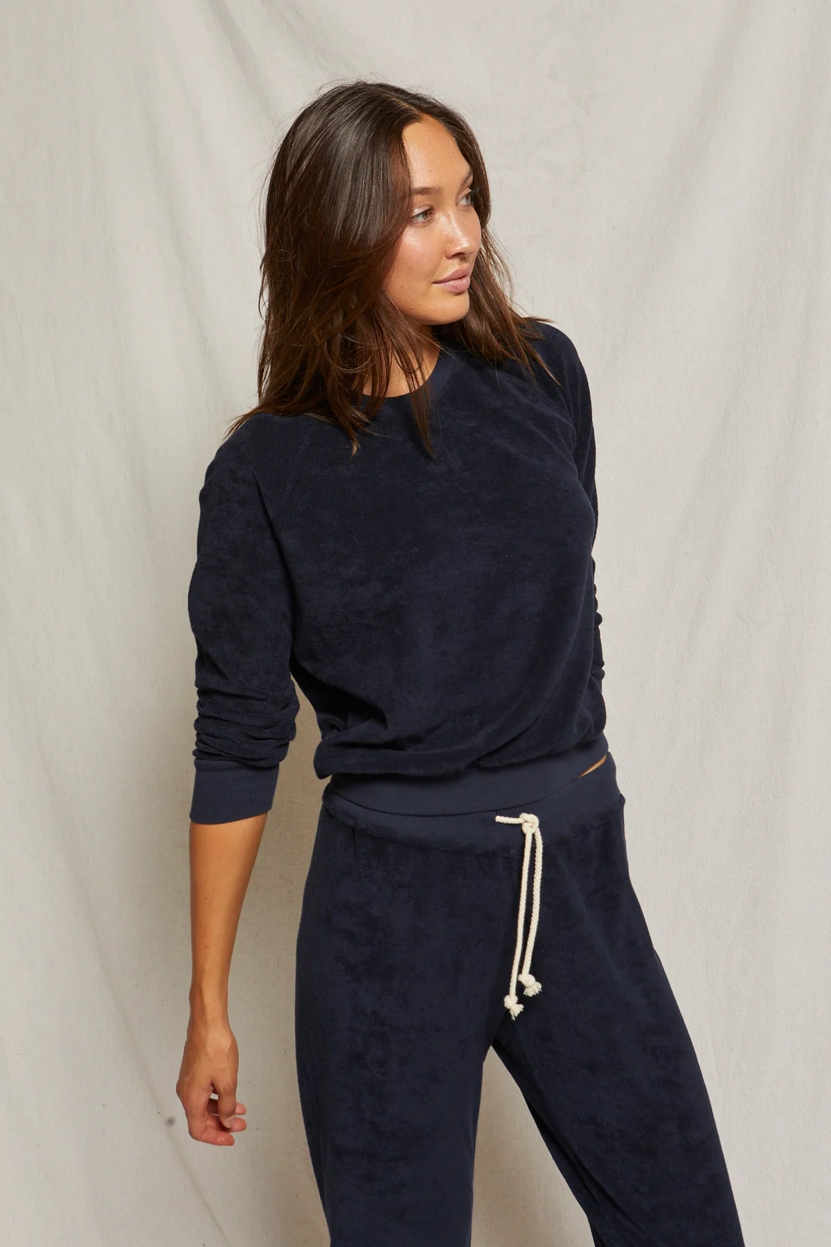 Saylor Terry Sweatshirt in Navy