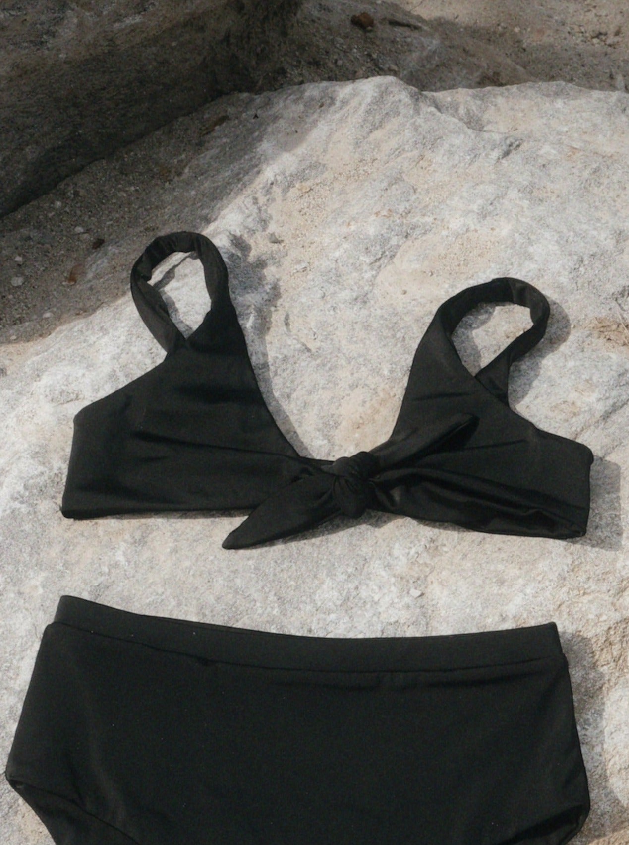 Lacy Bikini Top | Black