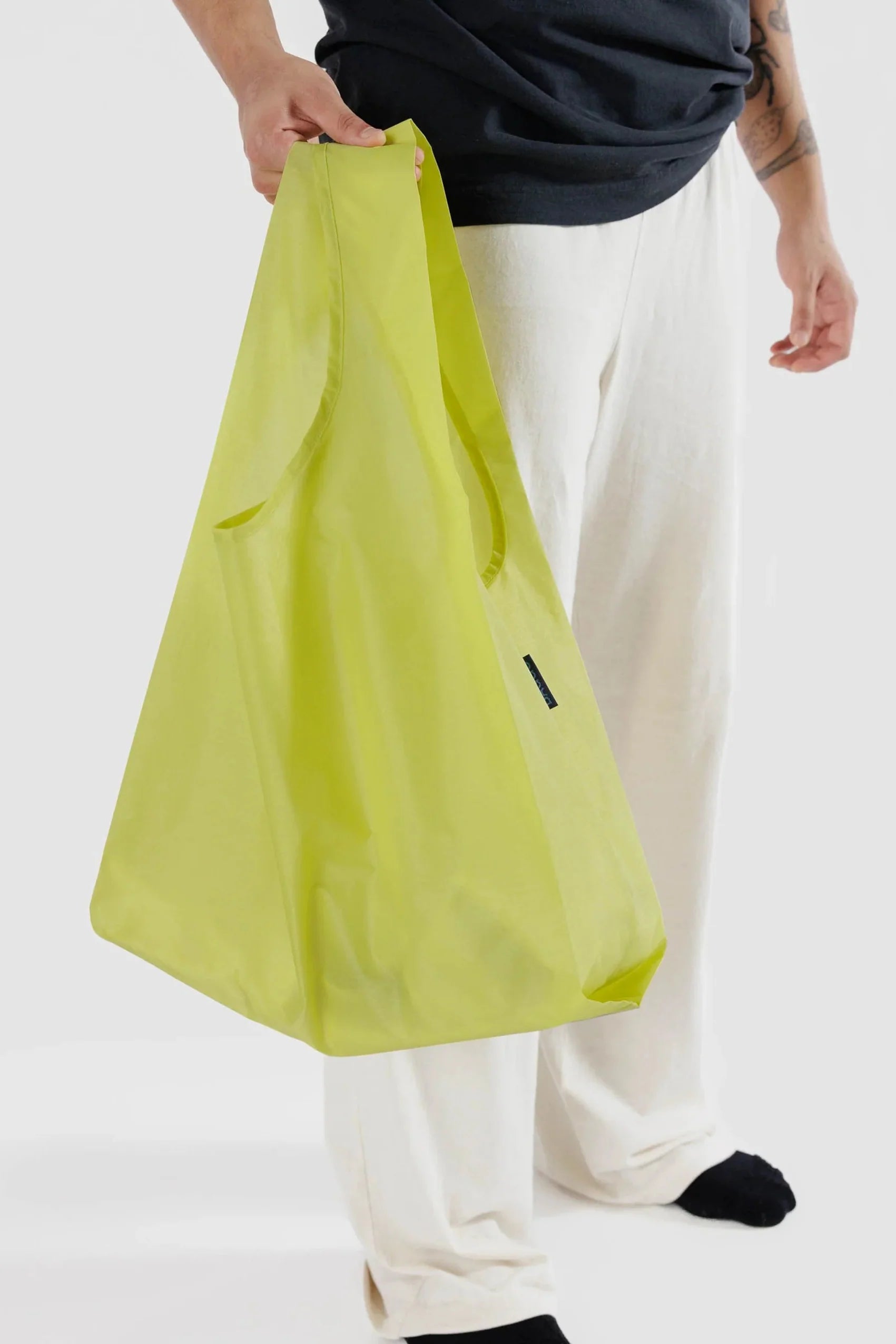 Standard BAGGU