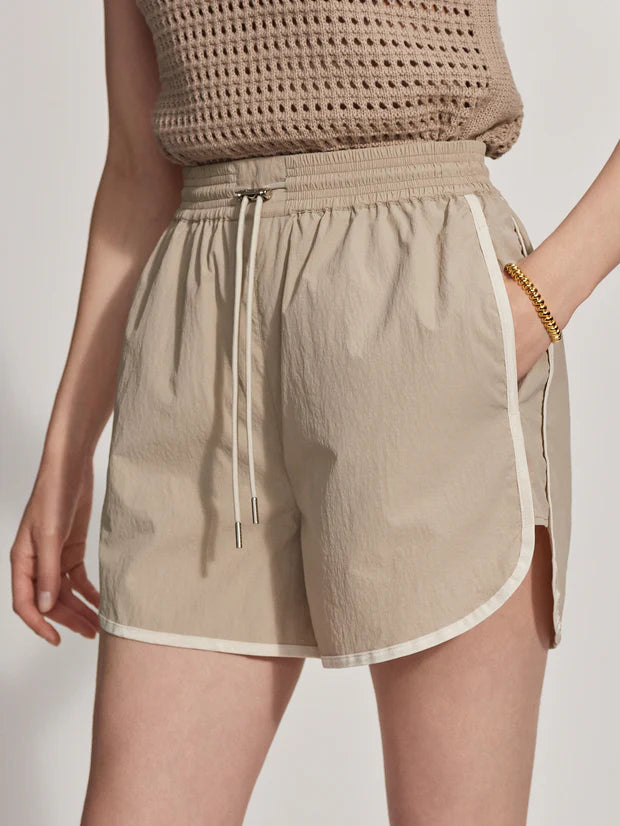 Harmon High Rise Short 4" 2.0 in Cashmere Stone