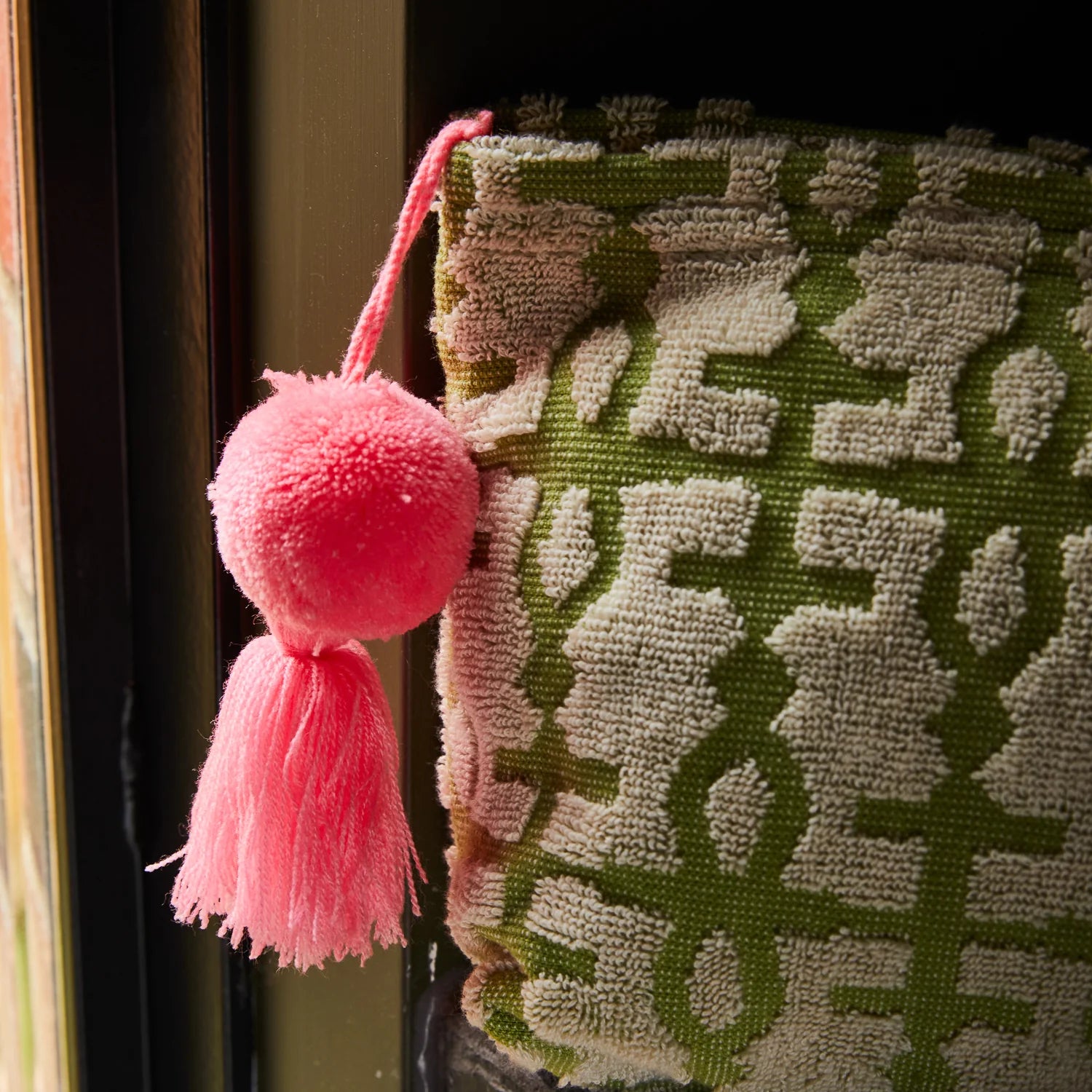 Amata Terry Pouch | Palm Large