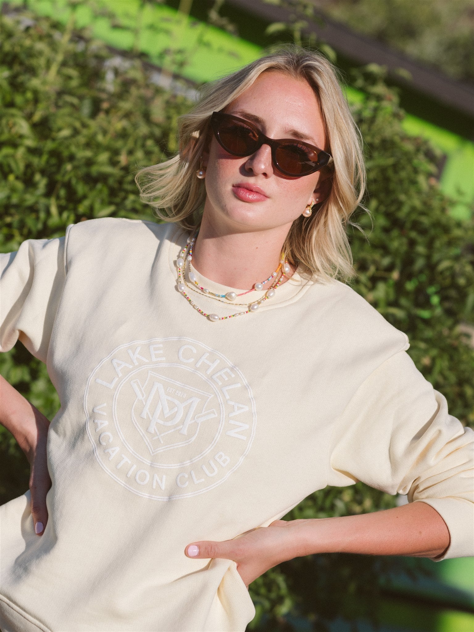 Vacation Club Crewneck | Blonde