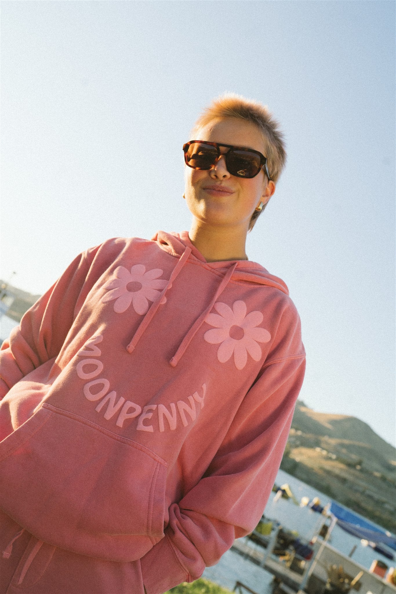 The Daisy Hoodie | Guava