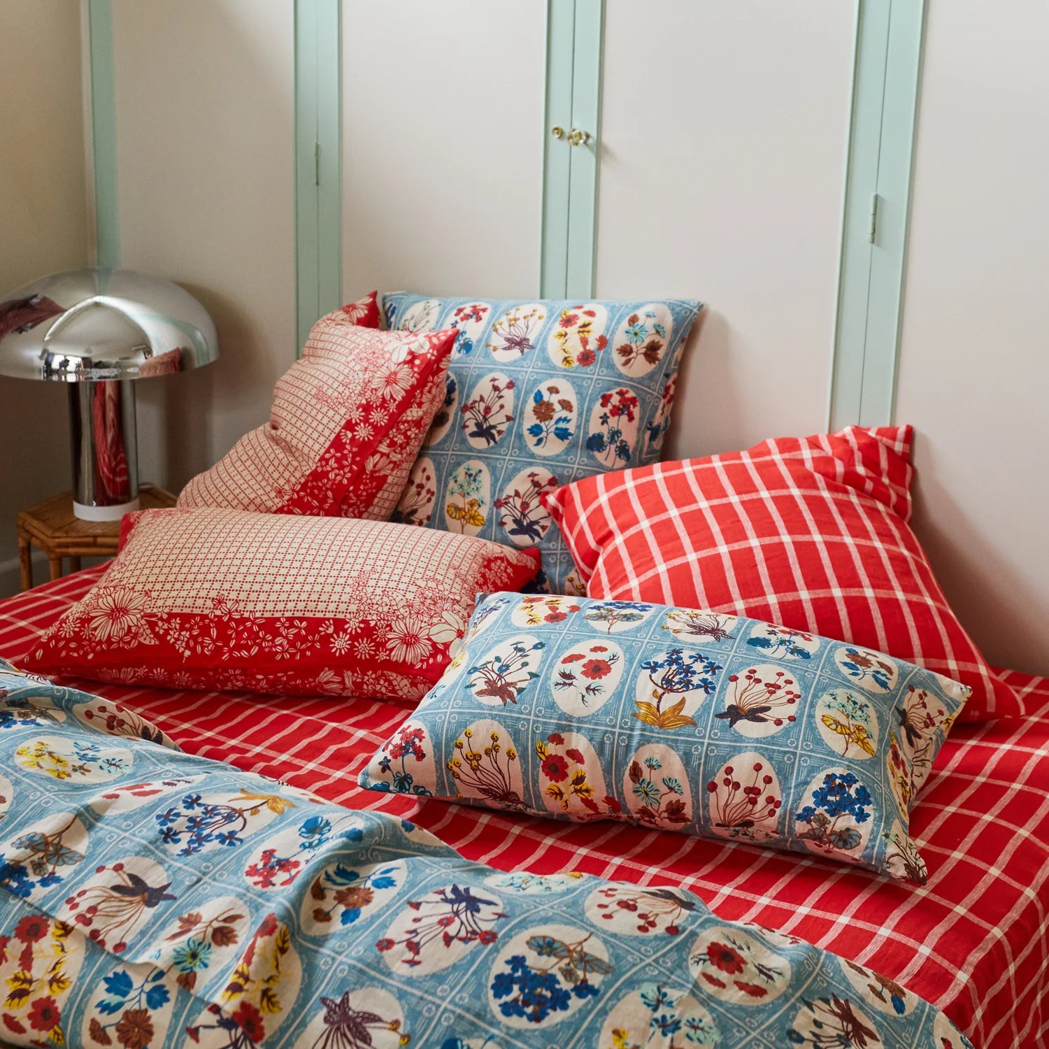 Gigi Linen Pillowcase Set