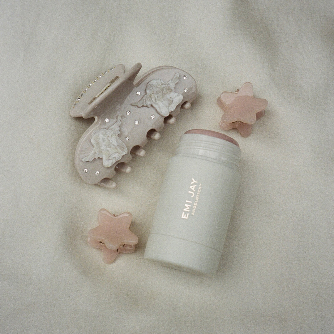 Sweetheart Claw Clip in Cream Angel Wings