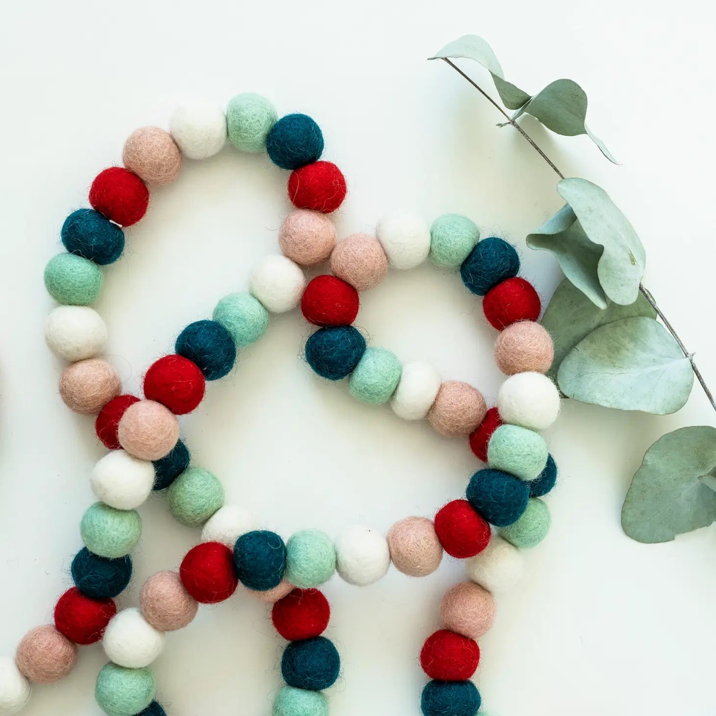 Falalala Wool Ball Garland