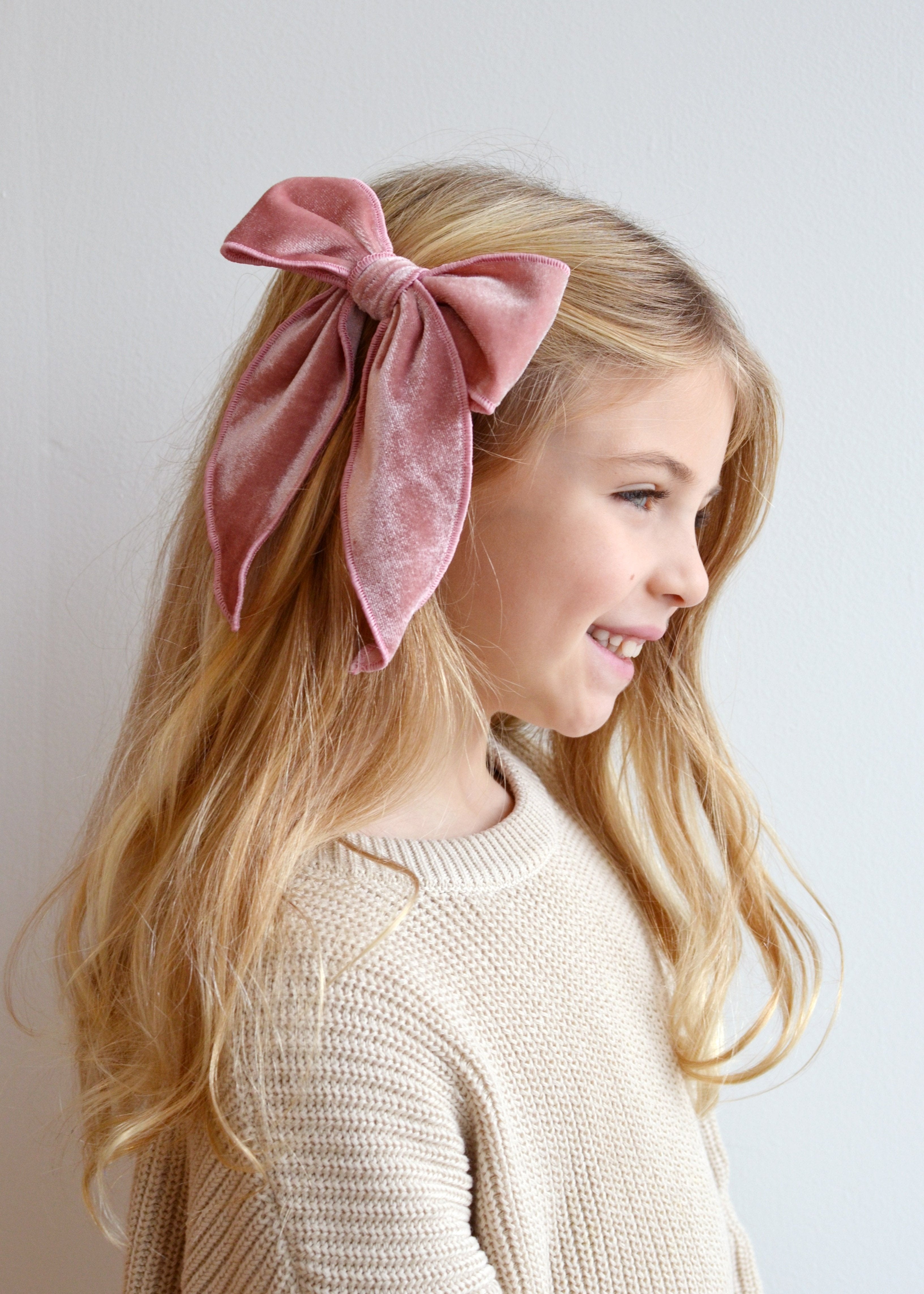 Clara Velvet Hair Bow