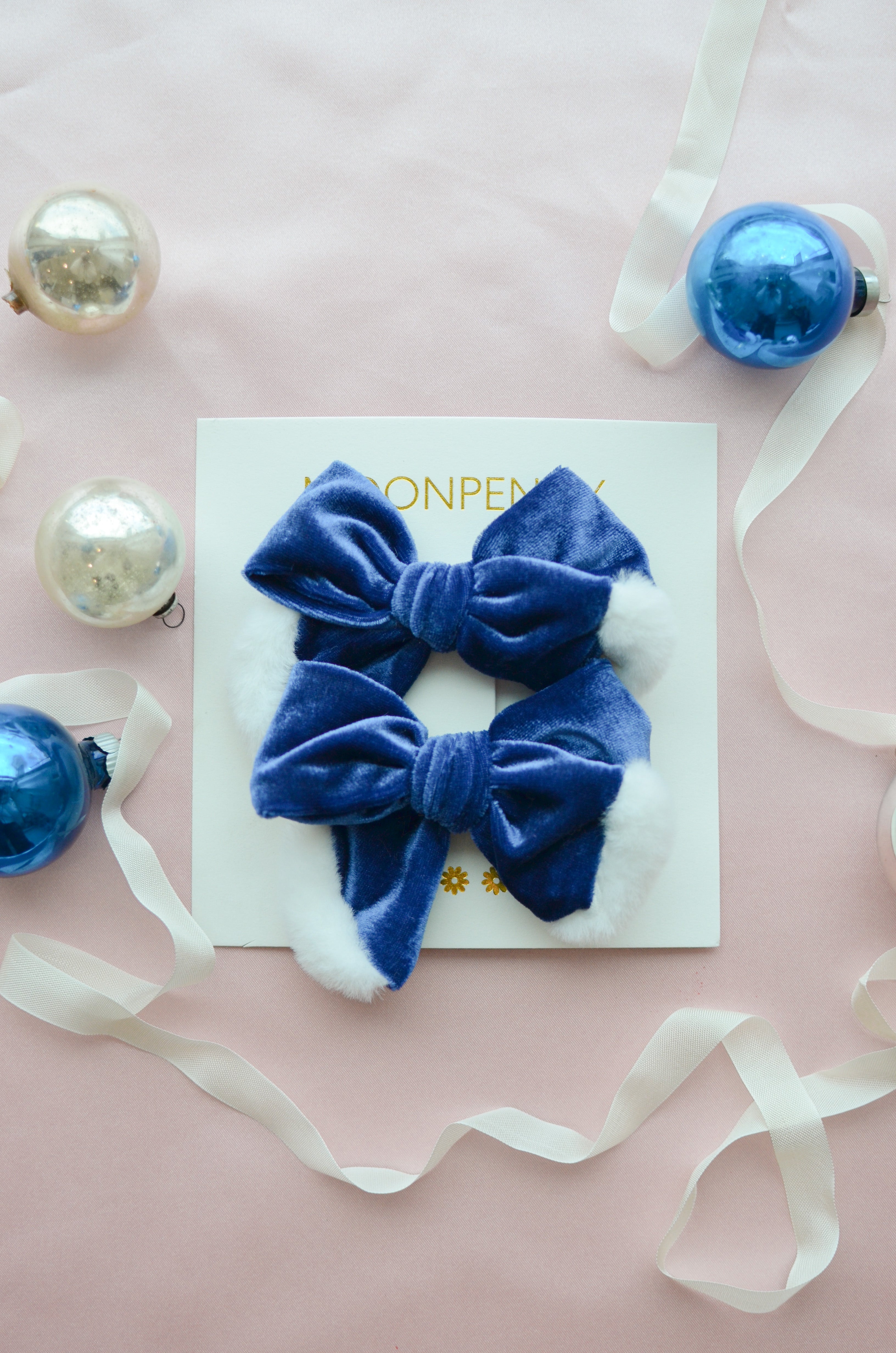 Merry Little Bow Set