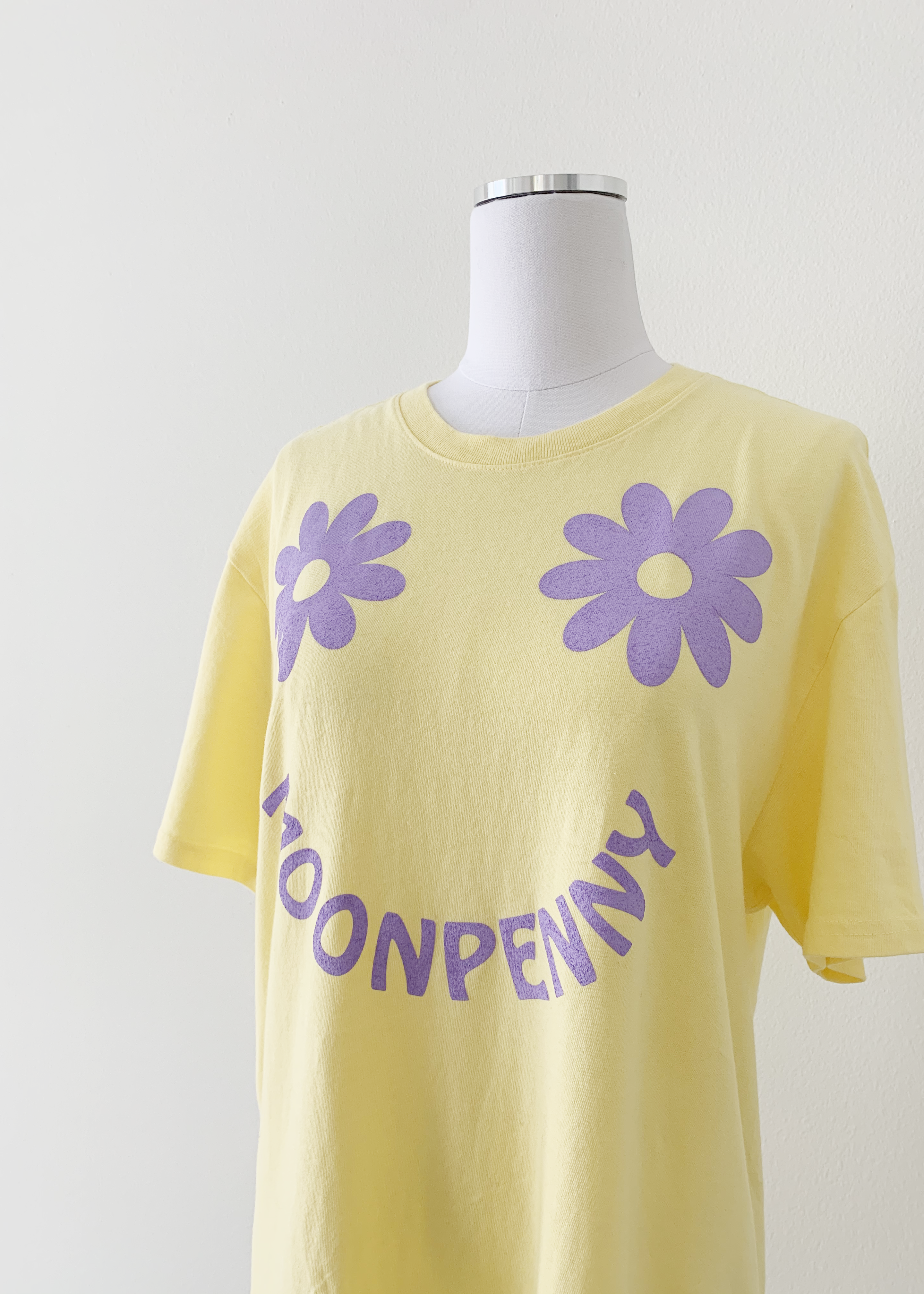 The Daisy Tee in Butter/Orchid