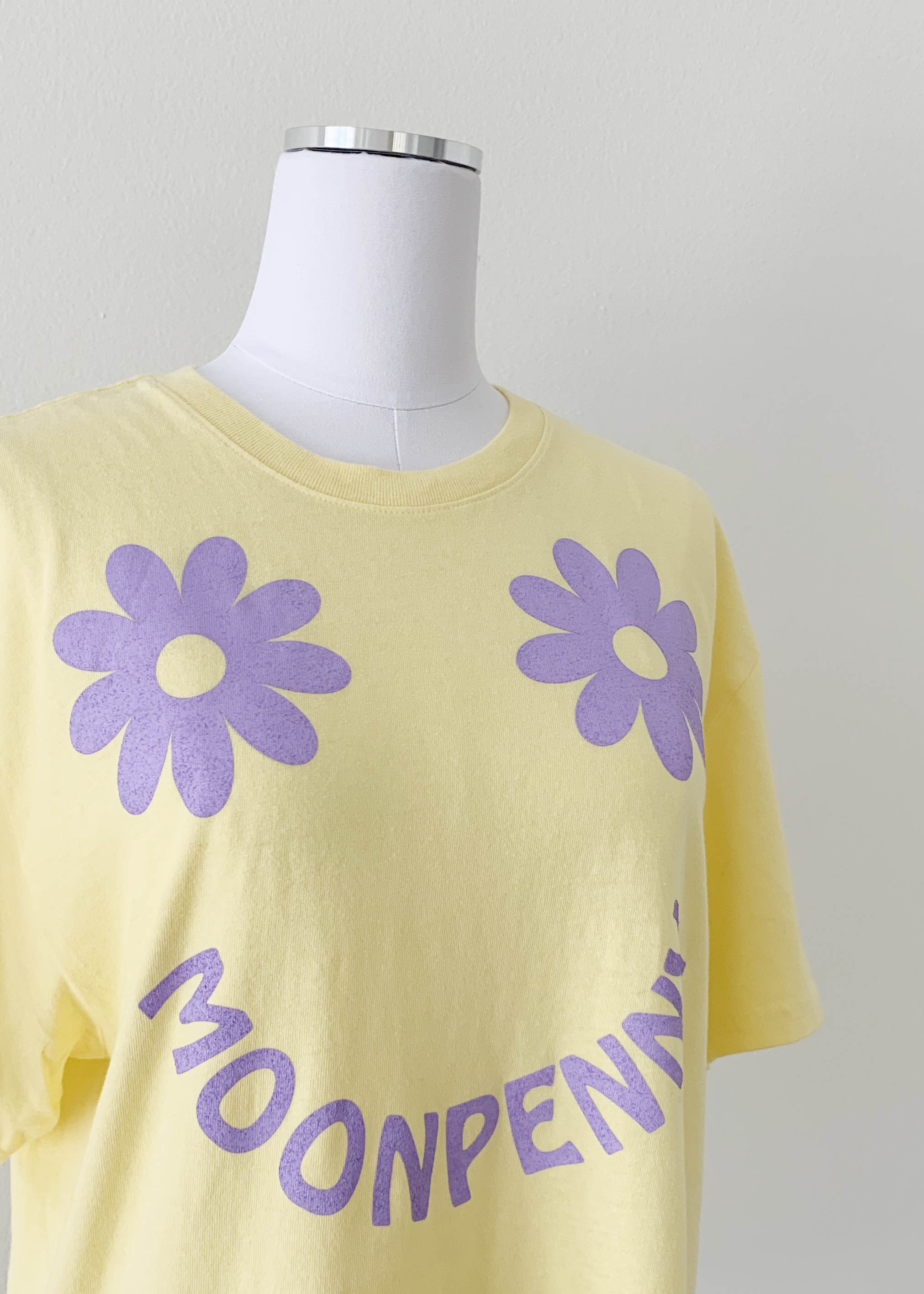 The Daisy Tee in Butter/Orchid