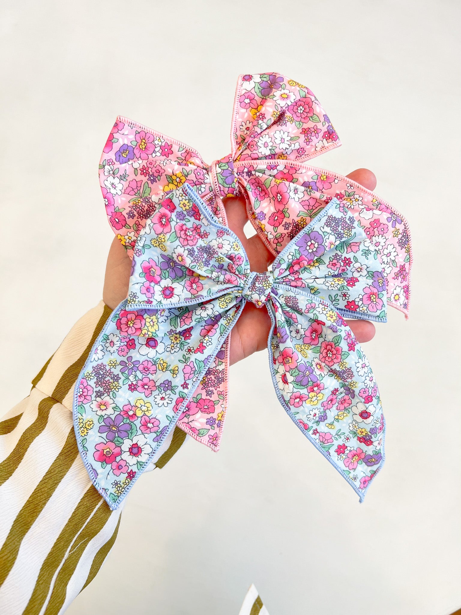 Posey Bow